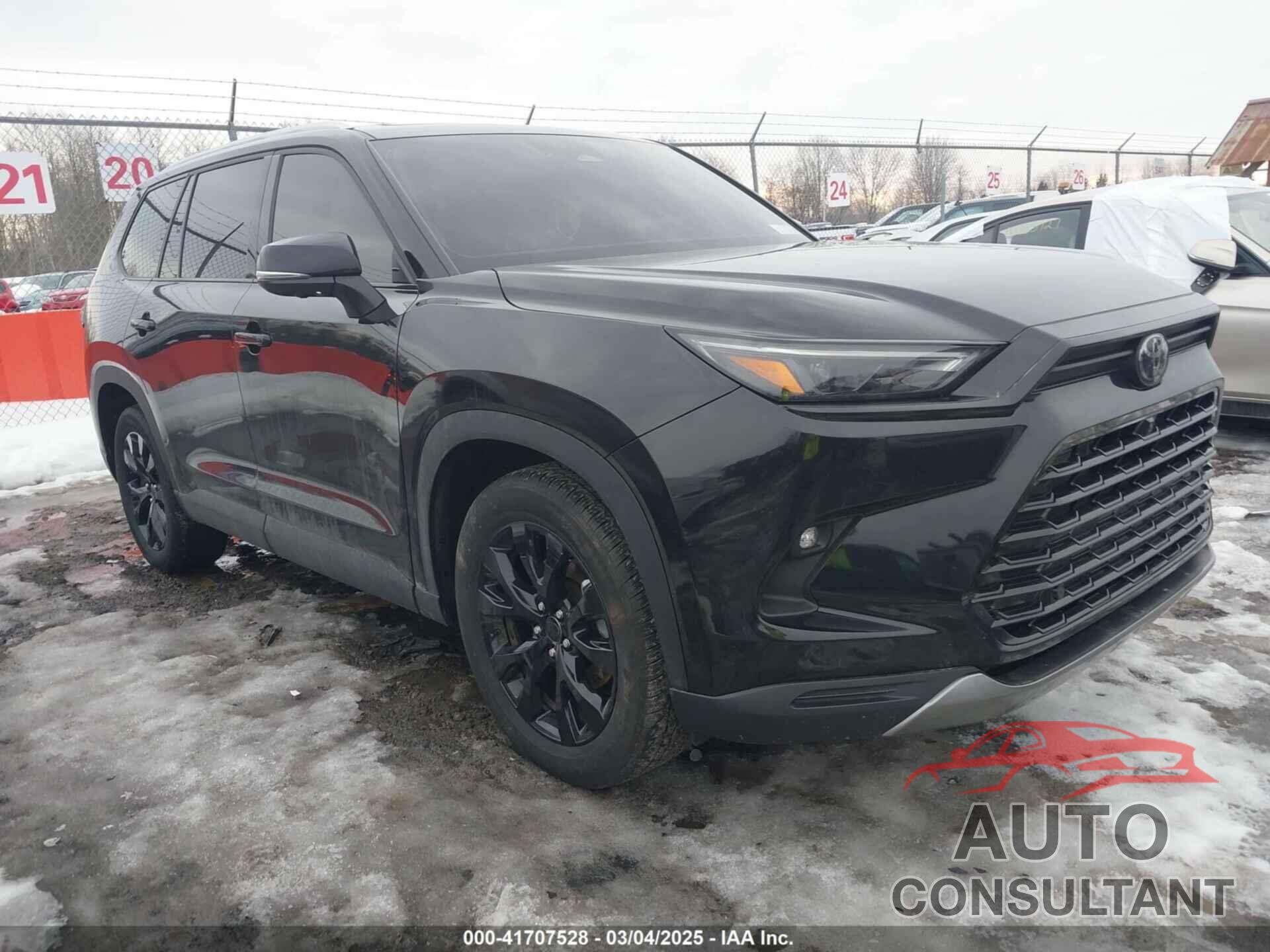 TOYOTA GRAND HIGHLANDER 2024 - 5TDACAB50RS015649