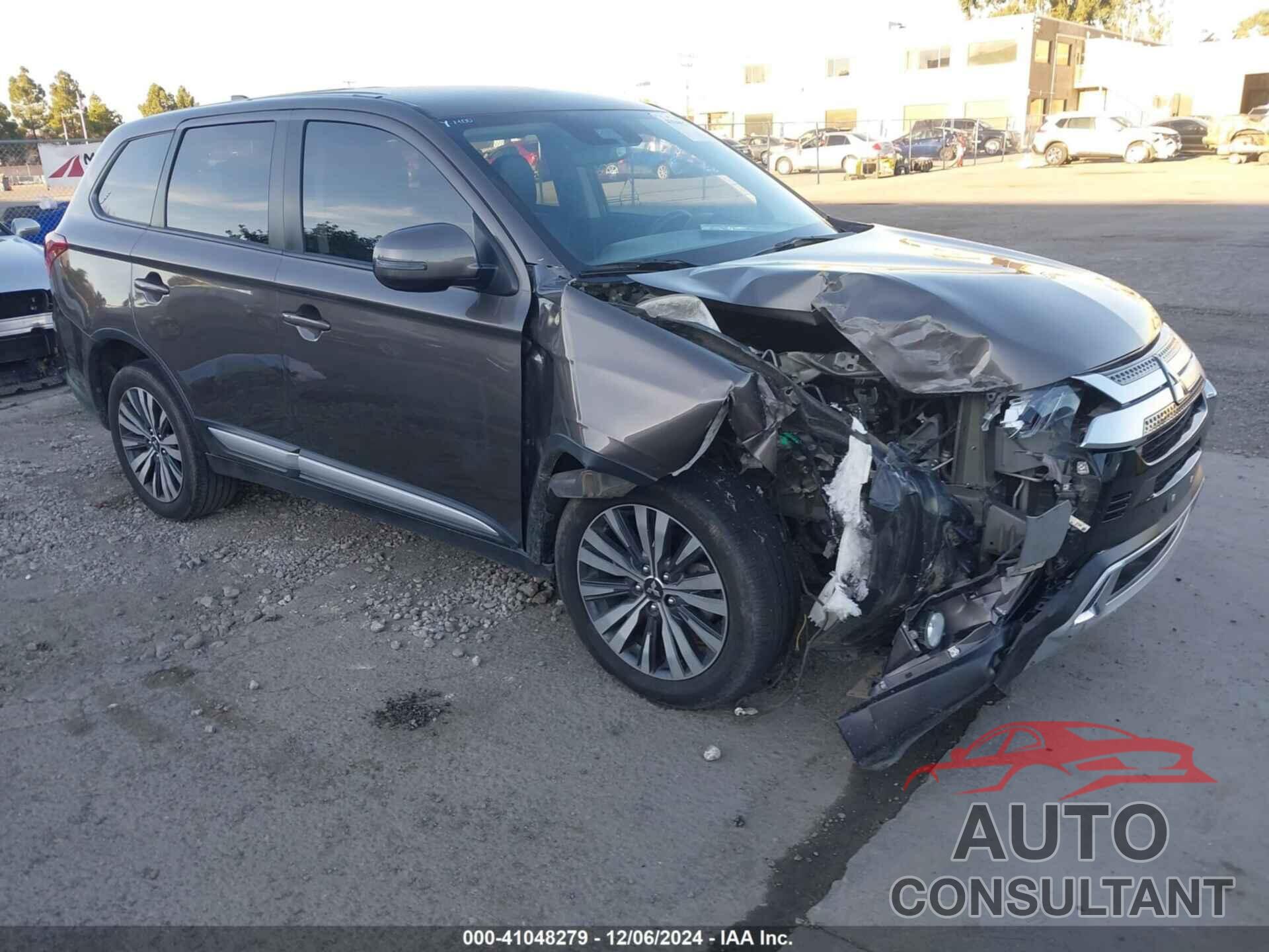 MITSUBISHI OUTLANDER 2020 - JA4AD3A34LZ039882