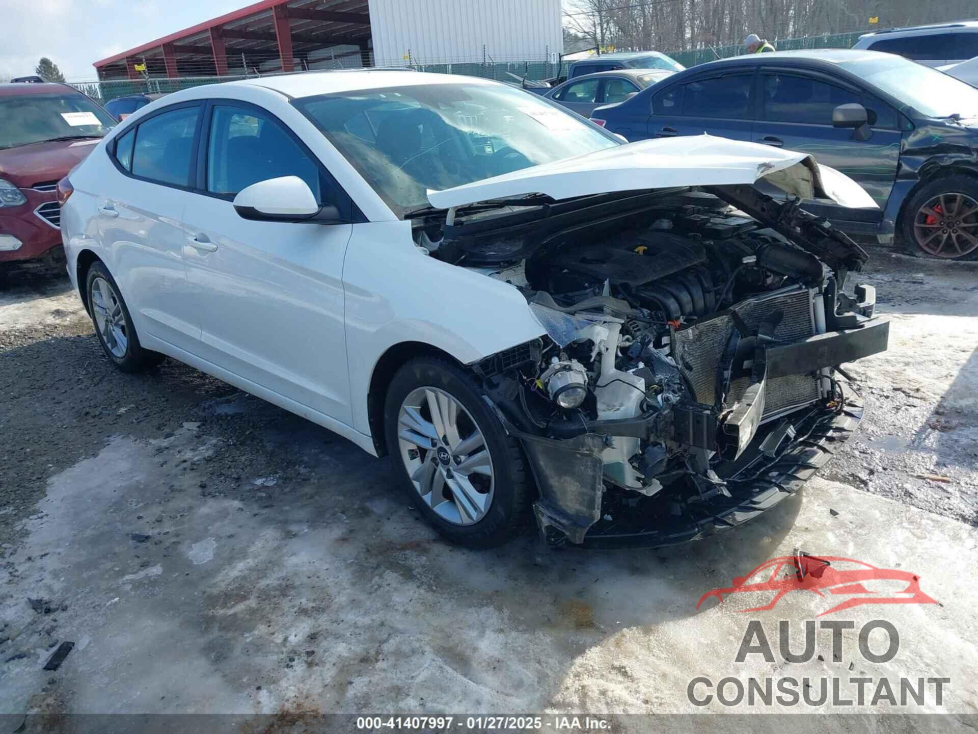 HYUNDAI ELANTRA 2020 - 5NPD84LF5LH613949