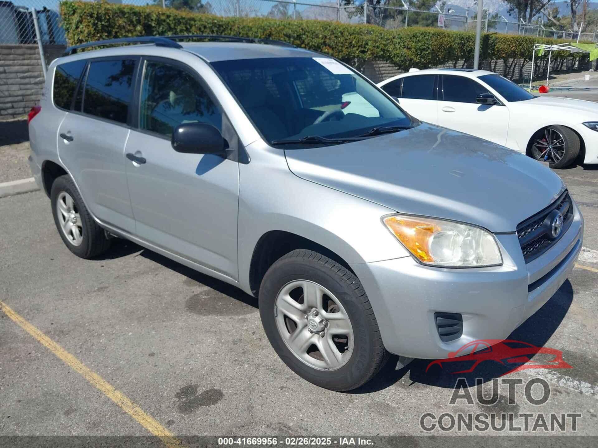 TOYOTA RAV4 2010 - 2T3JF4DV1AW075318