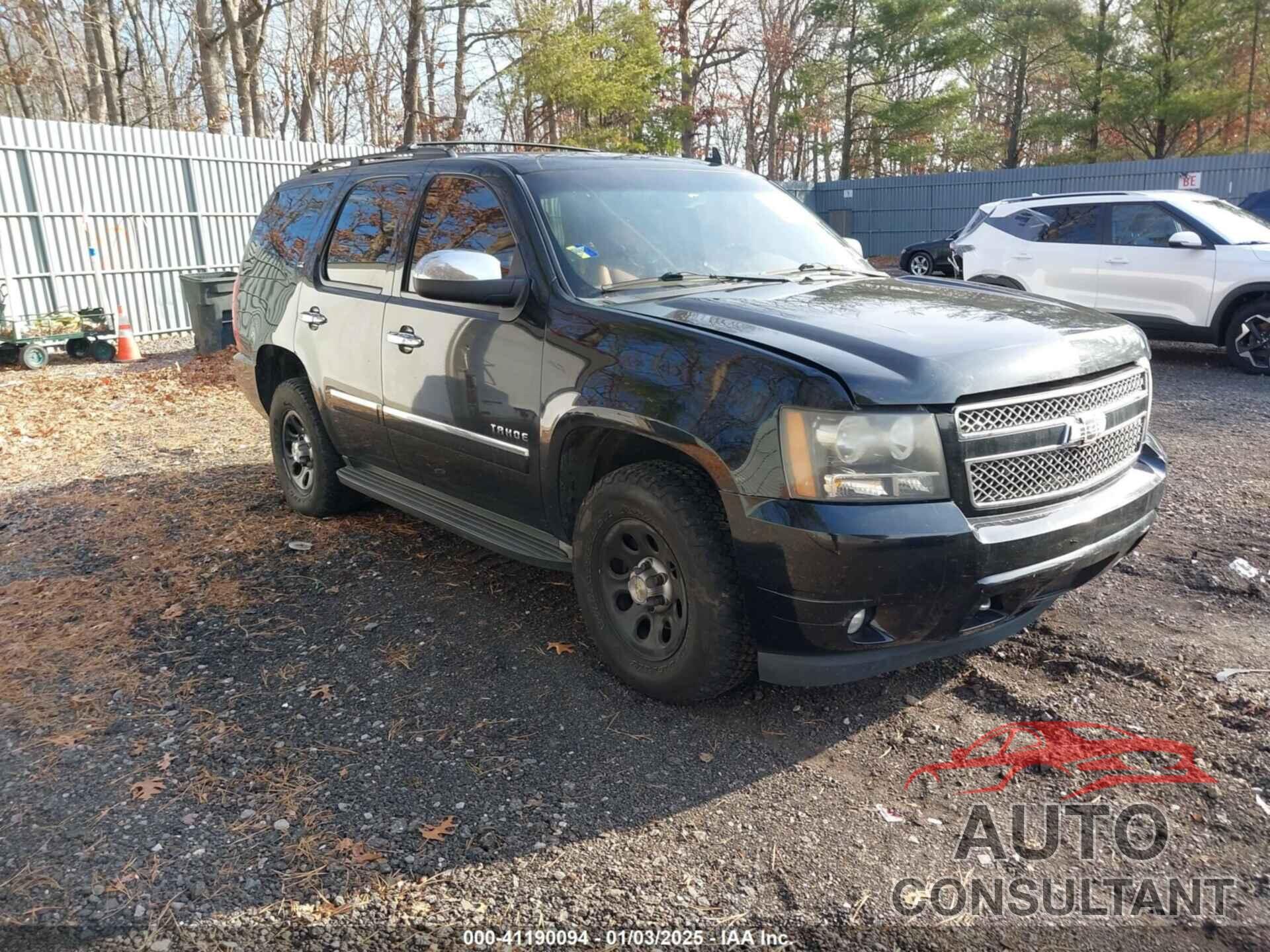 CHEVROLET TAHOE 2011 - 1GNSKCE06BR121344