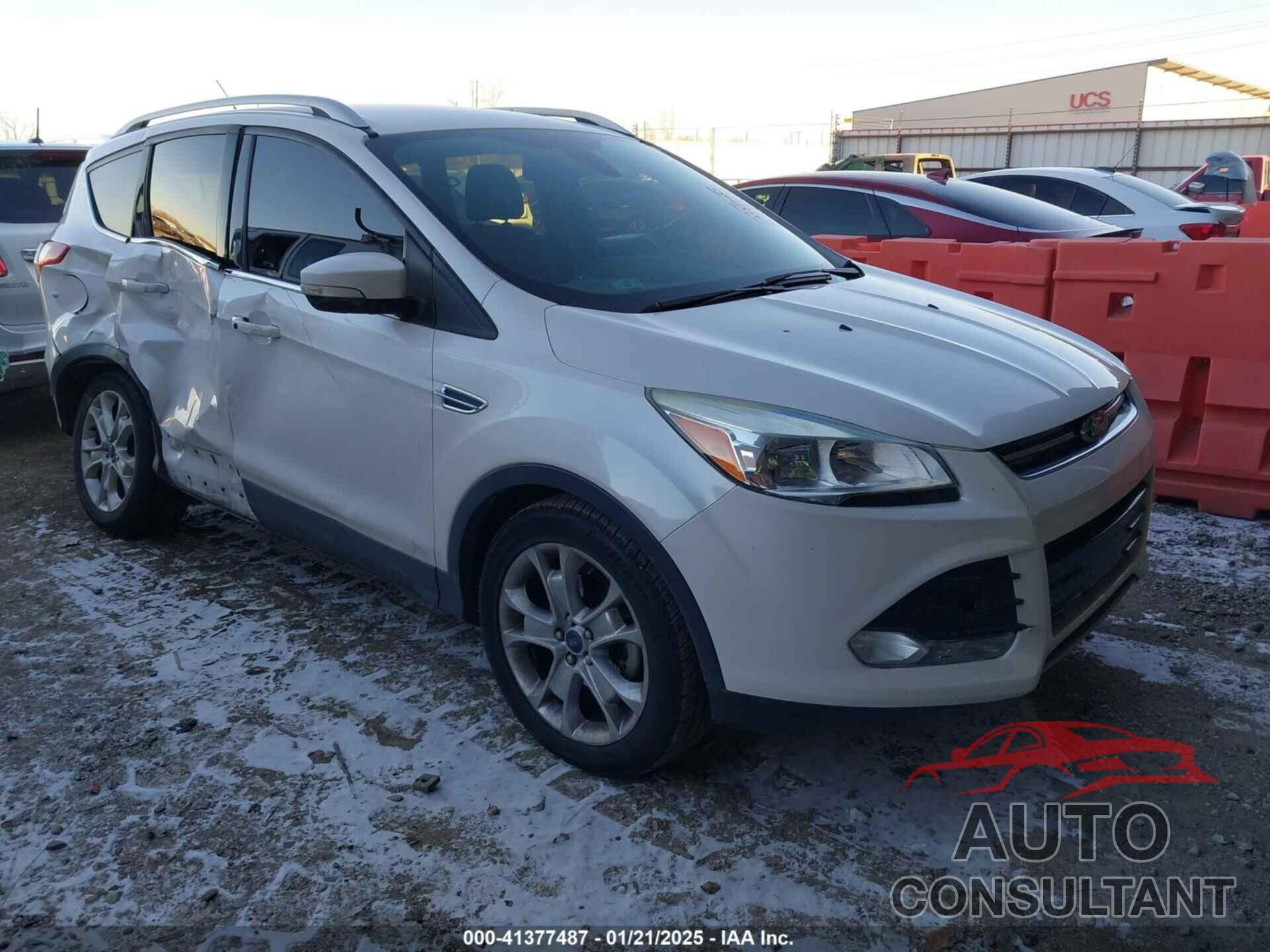 FORD ESCAPE 2015 - 1FMCU0JX0FUB61281