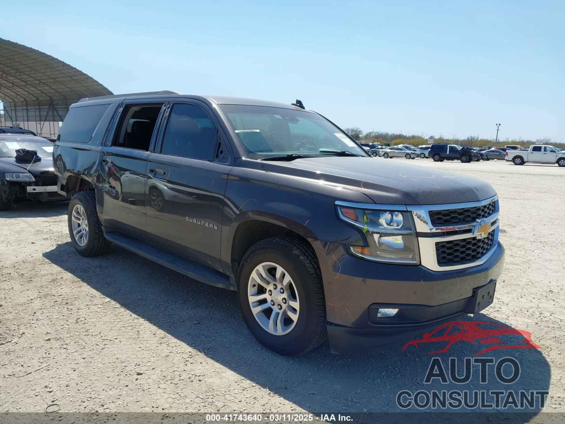 CHEVROLET SUBURBAN 2016 - 1GNSCHKC3GR313126