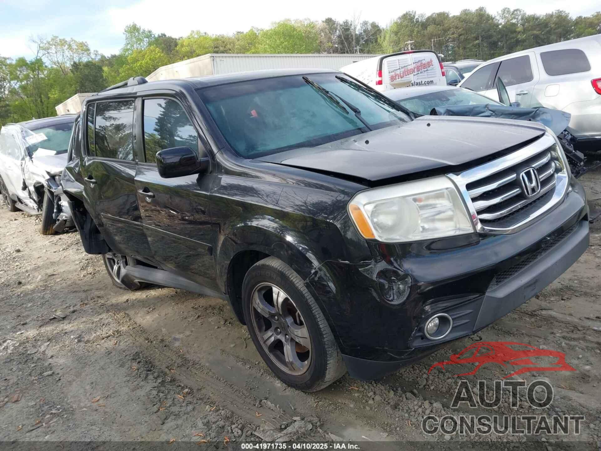 HONDA PILOT 2015 - 5FNYF3H32FB034467