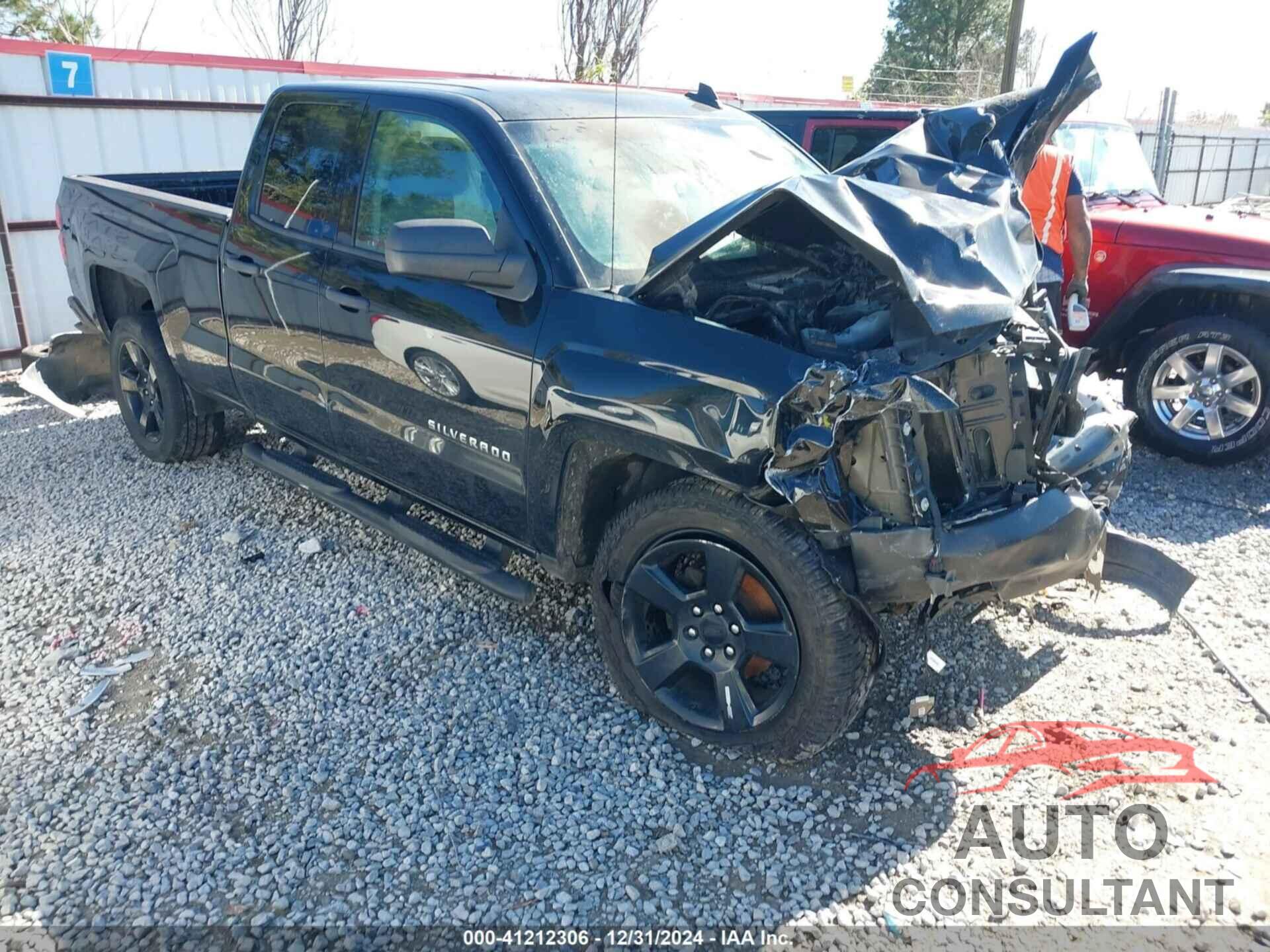 CHEVROLET SILVERADO 1500 2017 - 1GCRCNEH4HZ269135