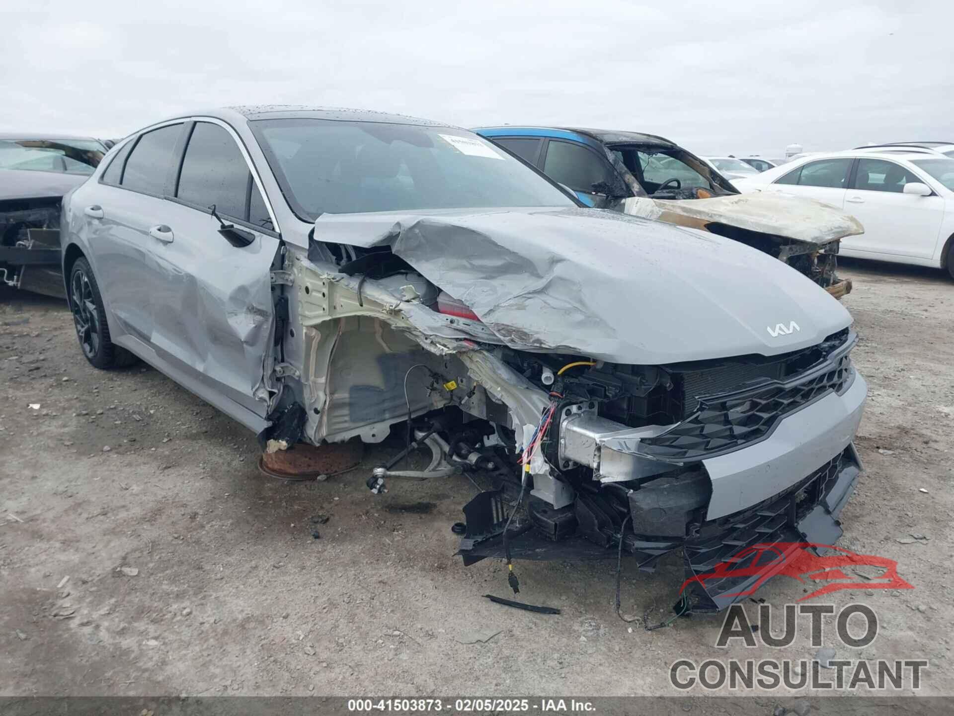 KIA K5 2025 - KNAG64J75S5304492