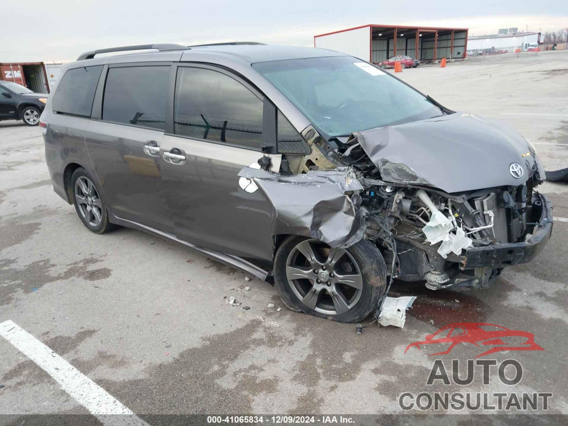 TOYOTA SIENNA 2017 - 5TDXZ3DC2HS887099