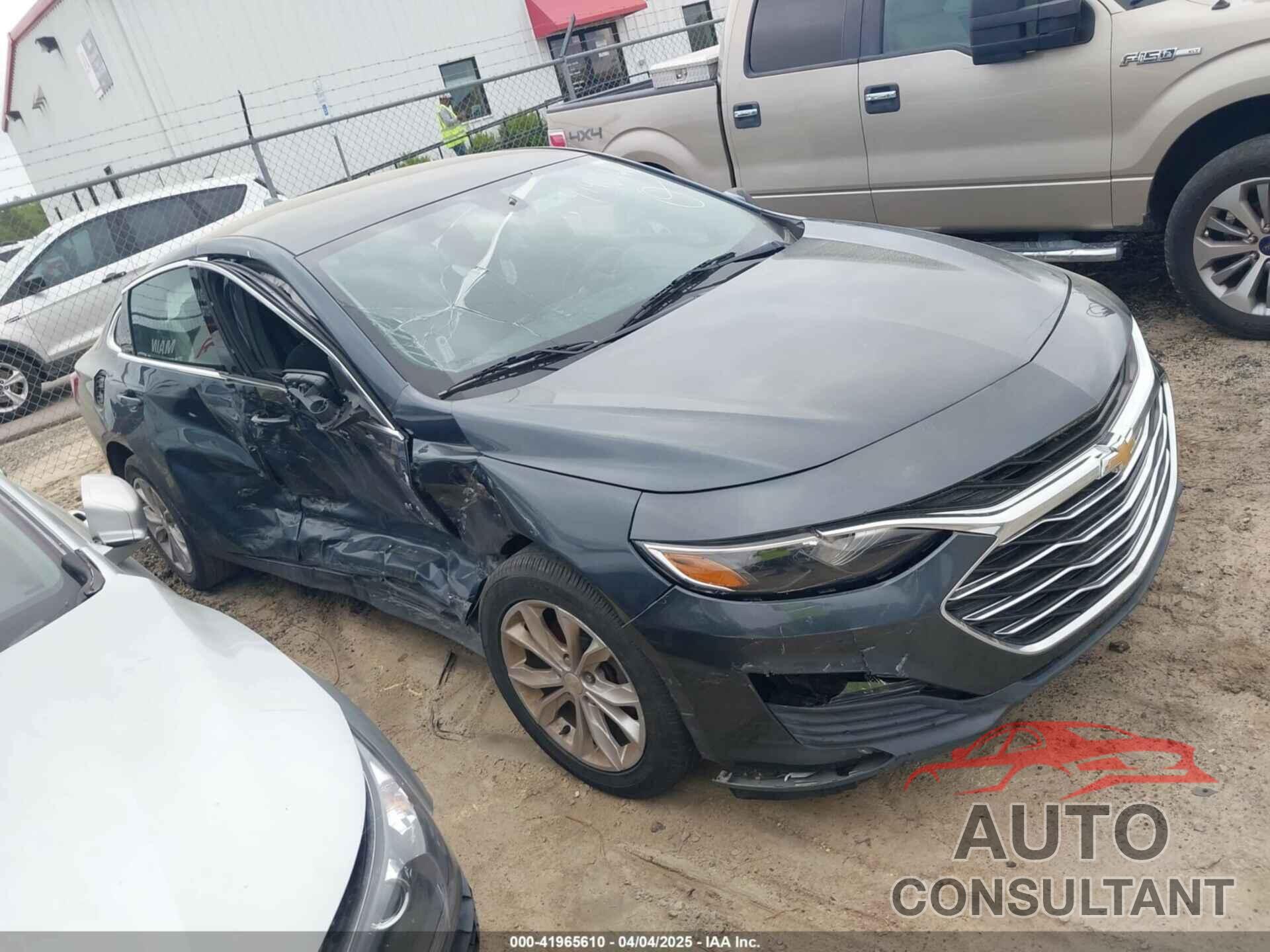CHEVROLET MALIBU 2020 - 1G1ZD5STXLF067425