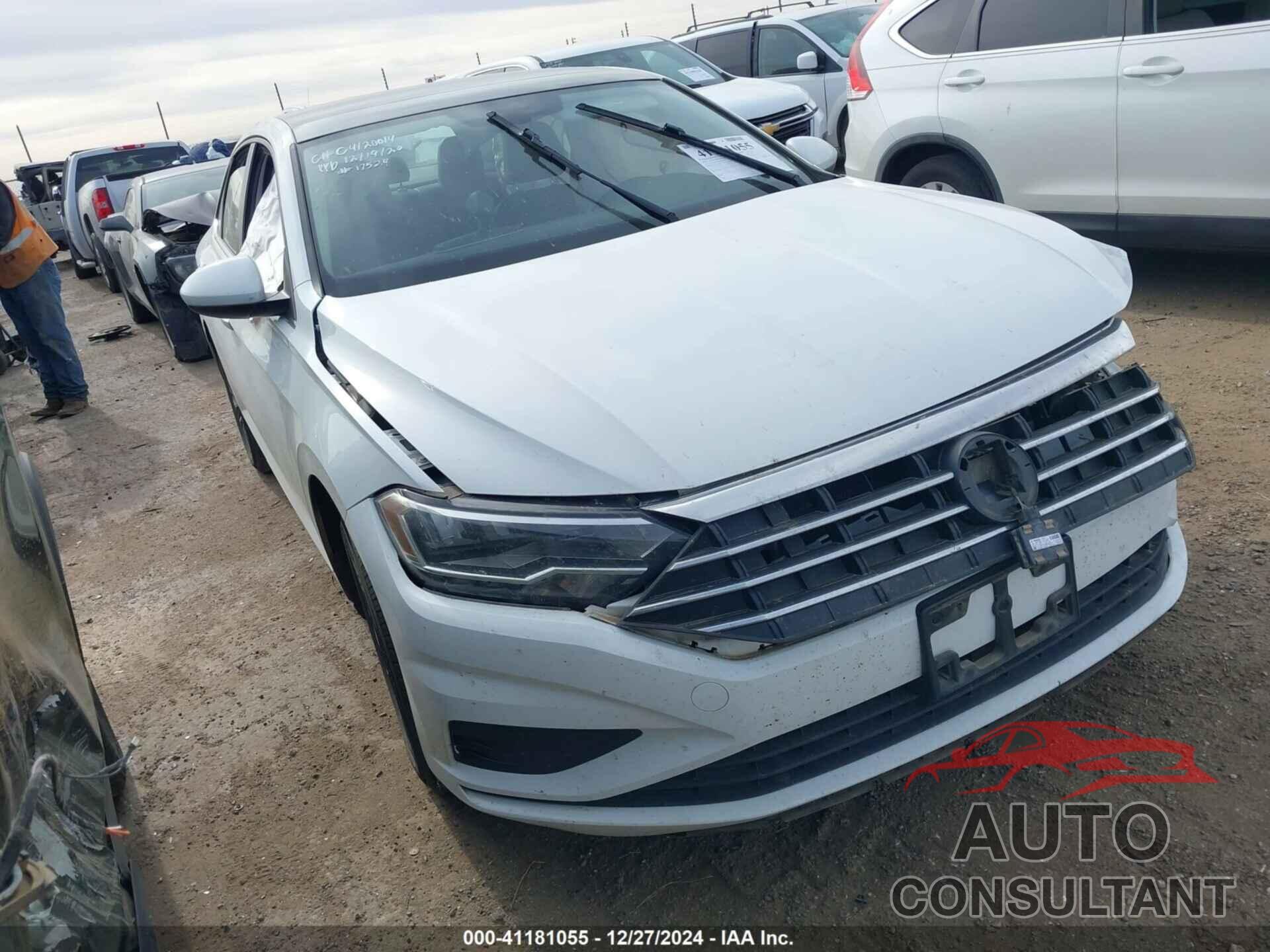 VOLKSWAGEN JETTA 2019 - 3VWCB7BU4KM139576
