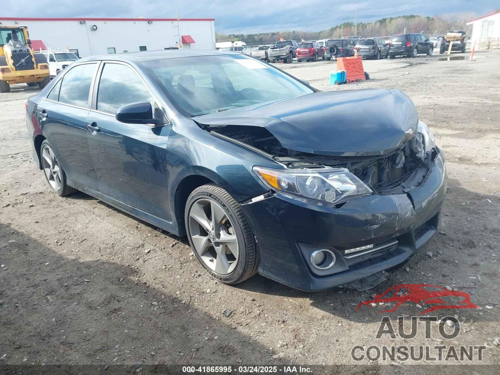 TOYOTA CAMRY 2014 - 4T1BF1FK3EU844969