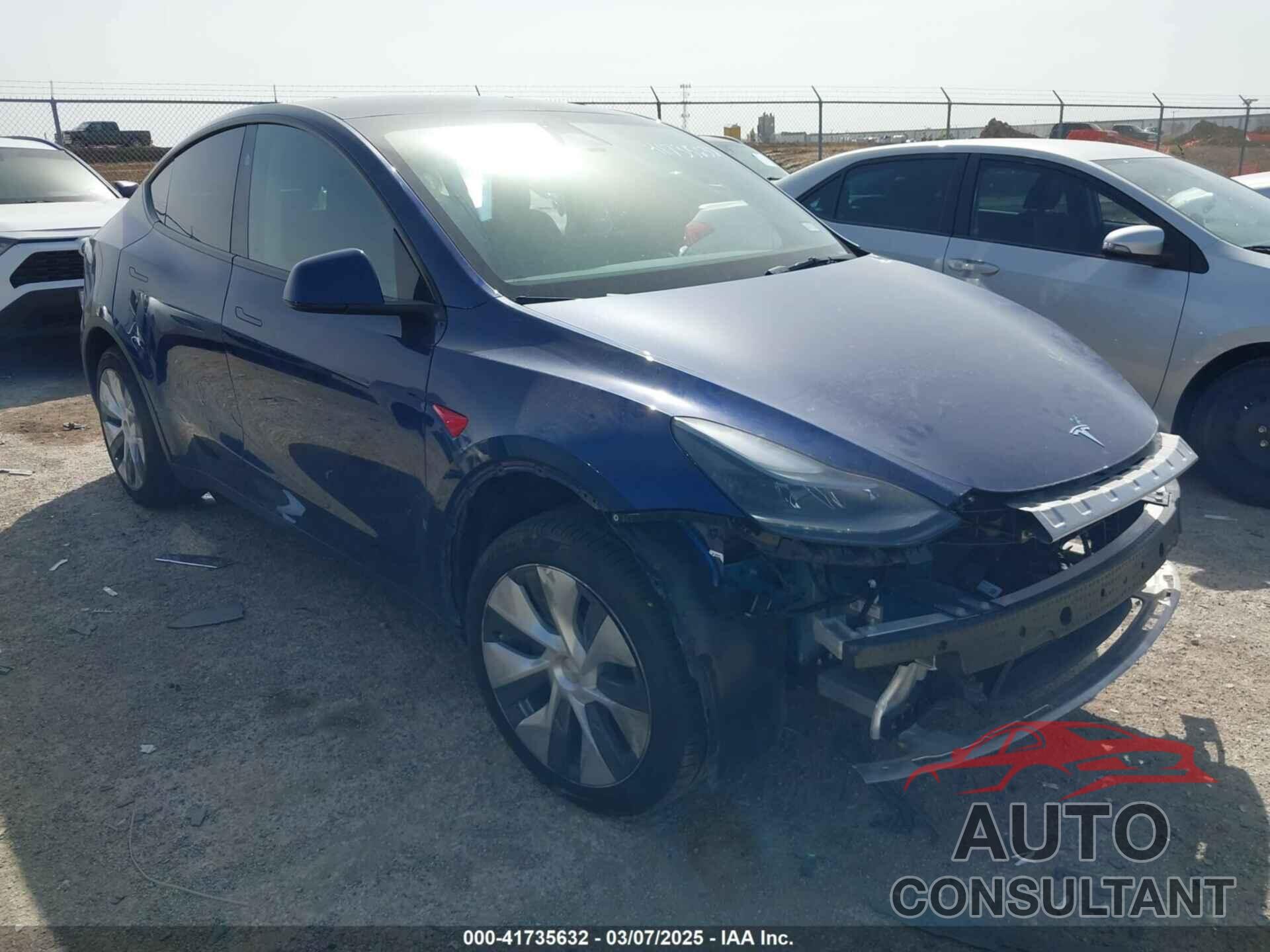 TESLA MODEL Y 2024 - 7SAYGDEE4RA247417
