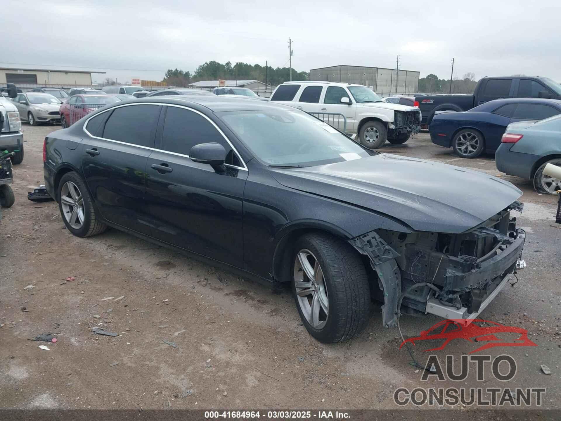 VOLVO S90 2018 - LVY982AK7JP025569