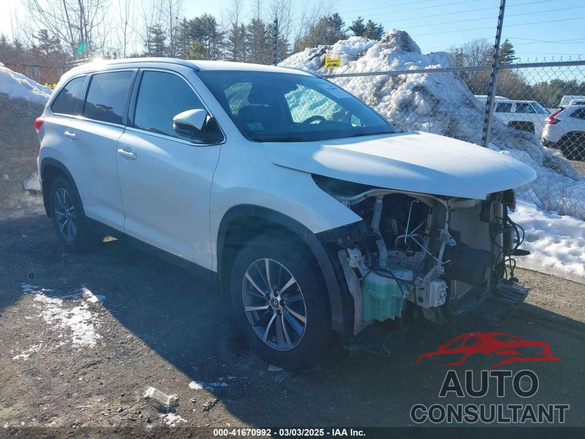TOYOTA HIGHLANDER 2019 - 5TDJZRFH3KS613063
