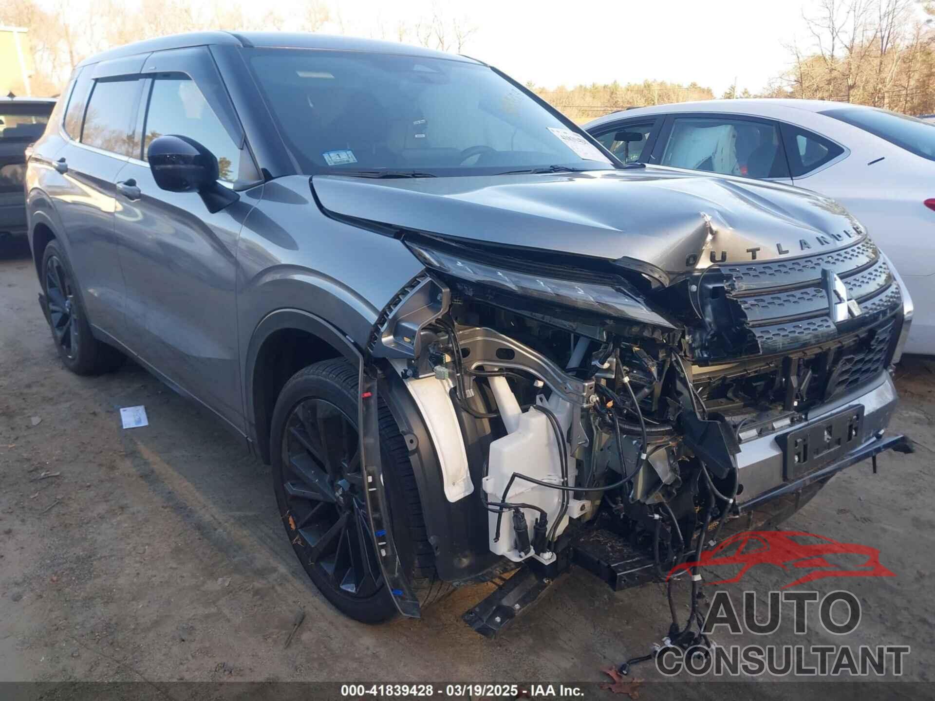 MITSUBISHI OUTLANDER 2024 - JA4J4VA86RZ035493