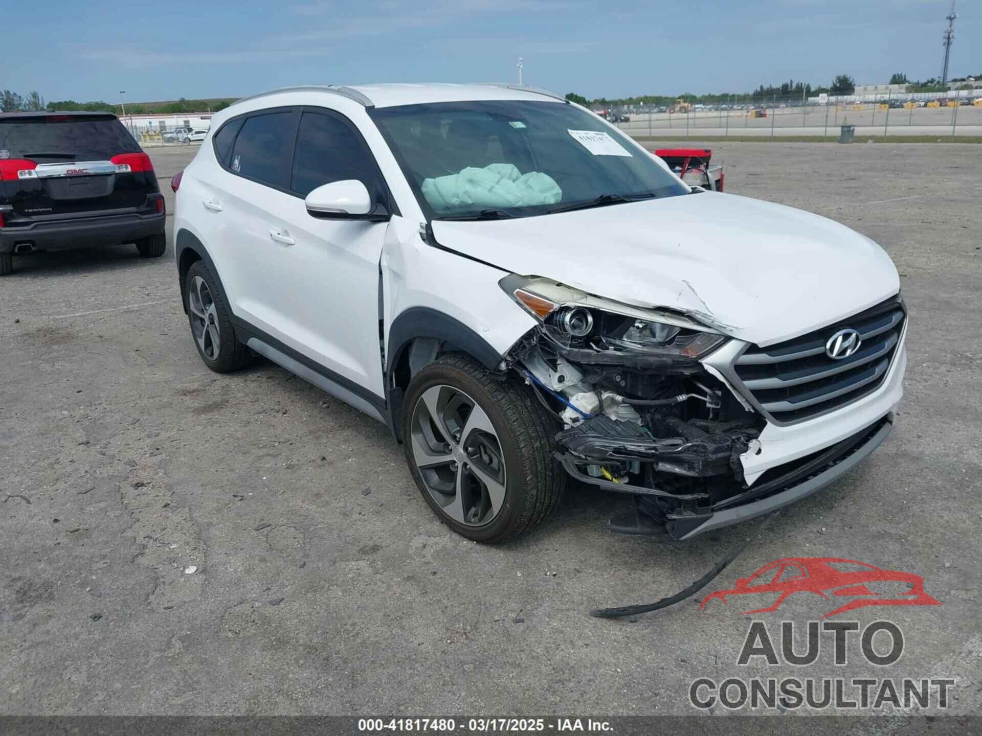 HYUNDAI TUCSON 2018 - KM8J33AL5JU691991
