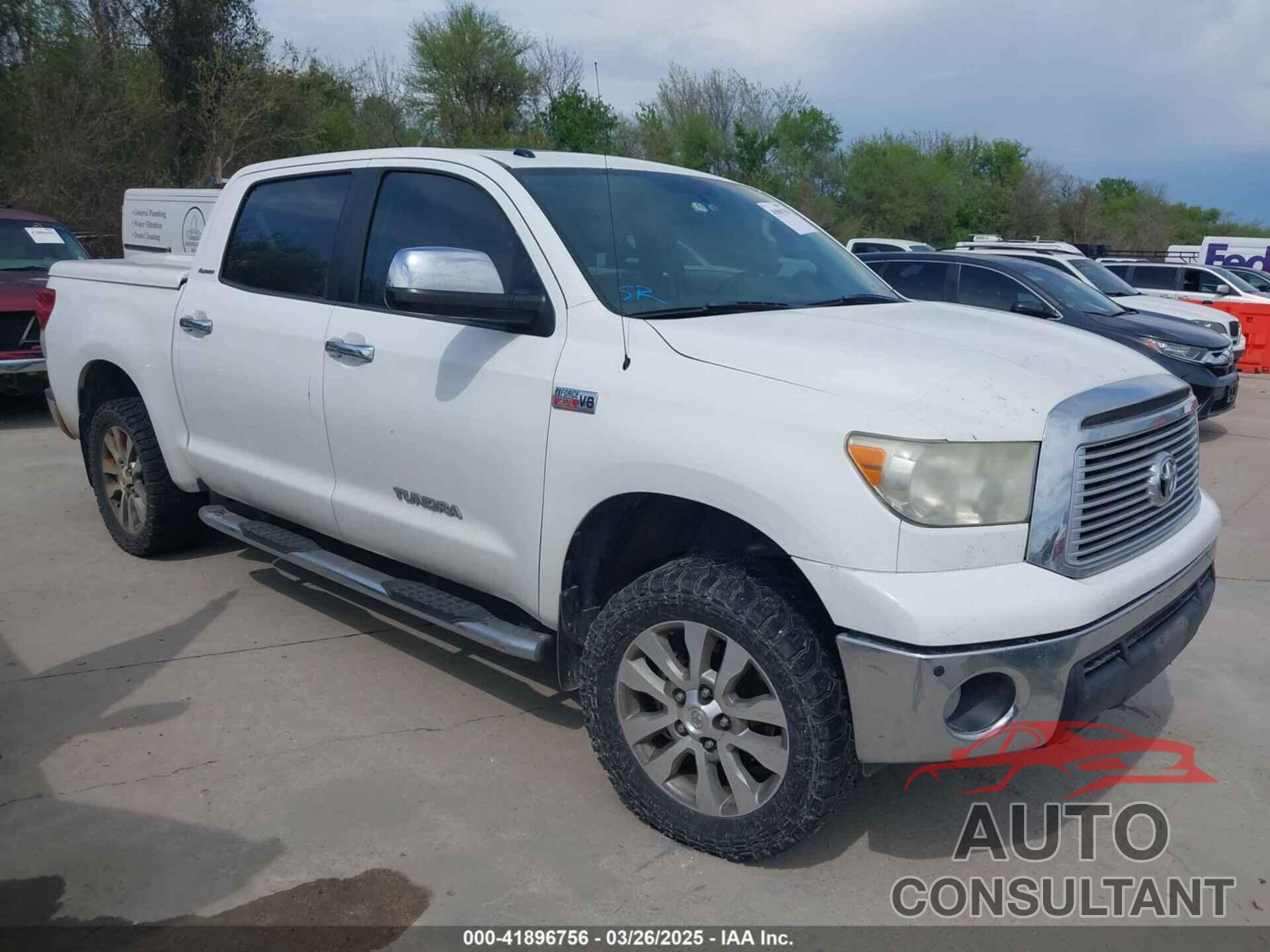 TOYOTA TUNDRA 2013 - 5TFFY5F14DX138623