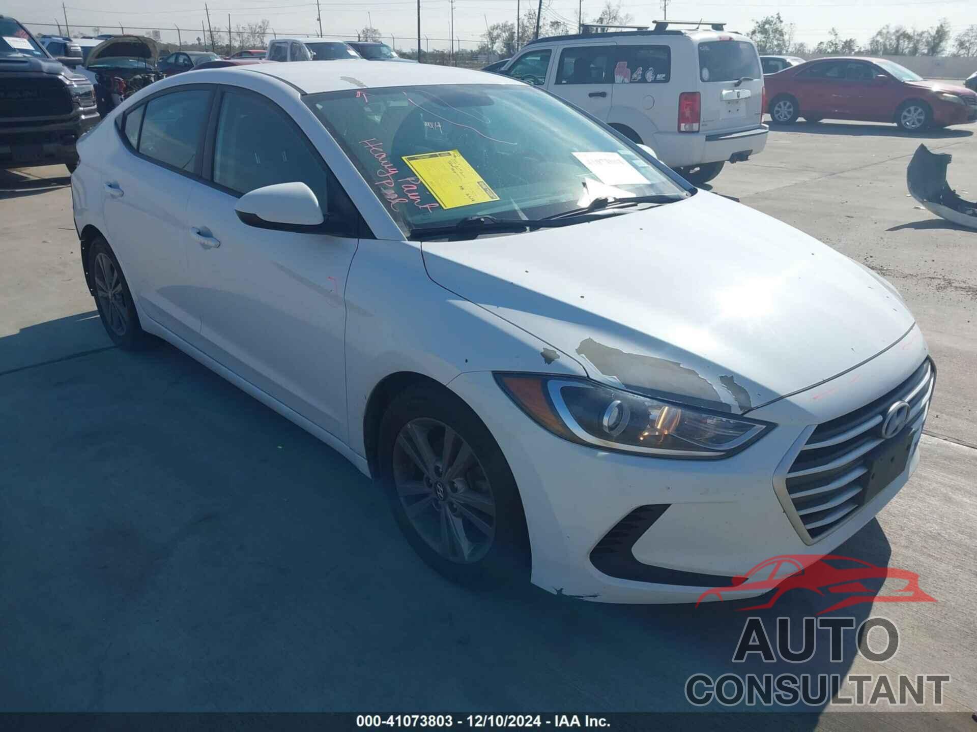 HYUNDAI ELANTRA 2018 - 5NPD84LF1JH310390
