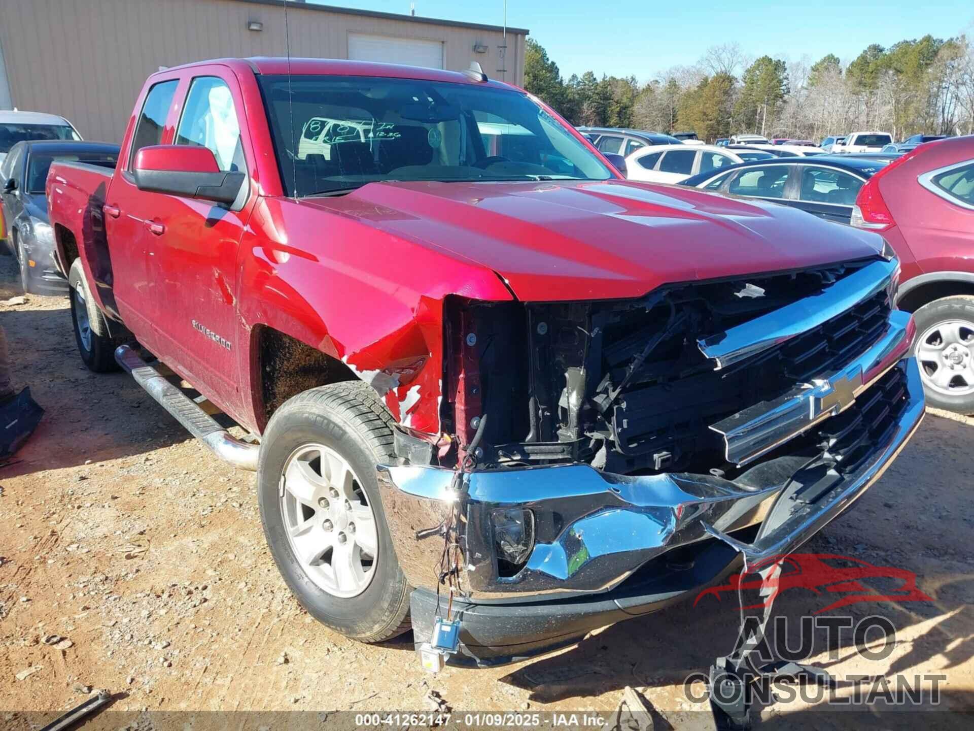 CHEVROLET SILVERADO 1500 2018 - 1GCVKREH9JZ178005