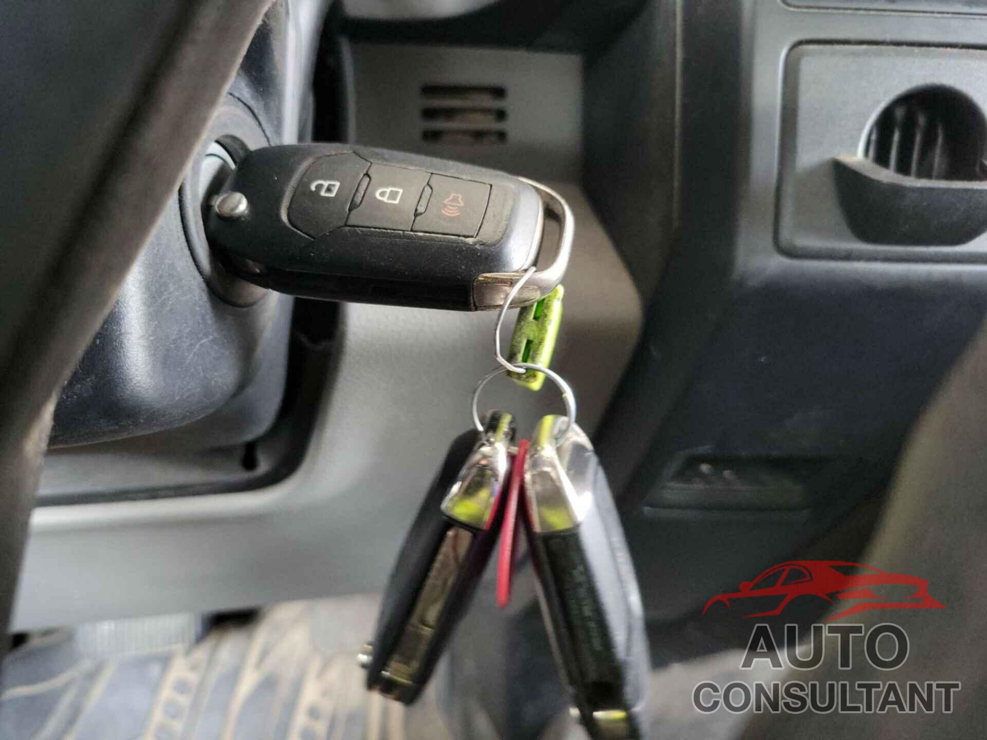 FORD F-150 2015 - 1FTMF1C86FKD70017