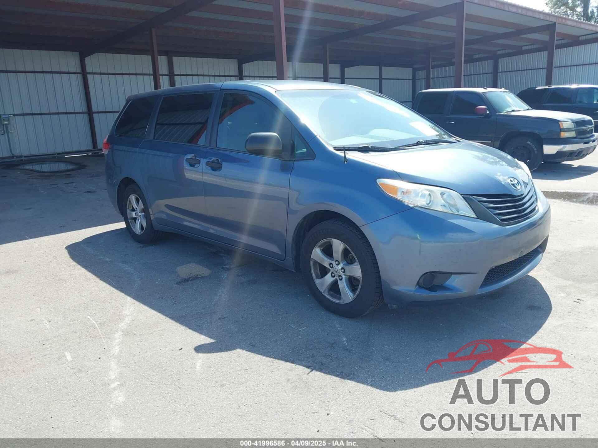 TOYOTA SIENNA 2014 - 5TDZK3DC2ES493997