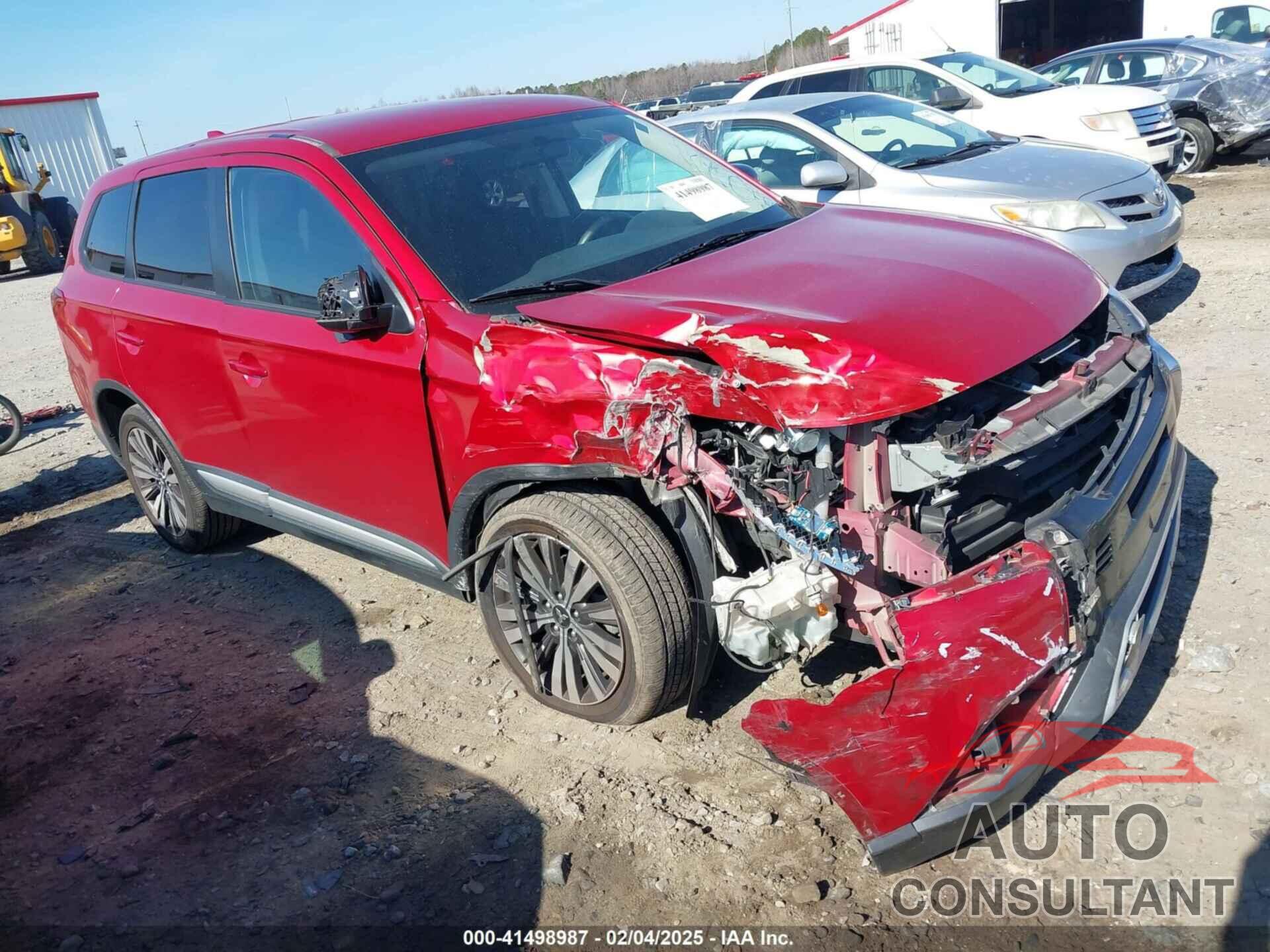 MITSUBISHI OUTLANDER 2019 - JA4AD2A33KZ026078