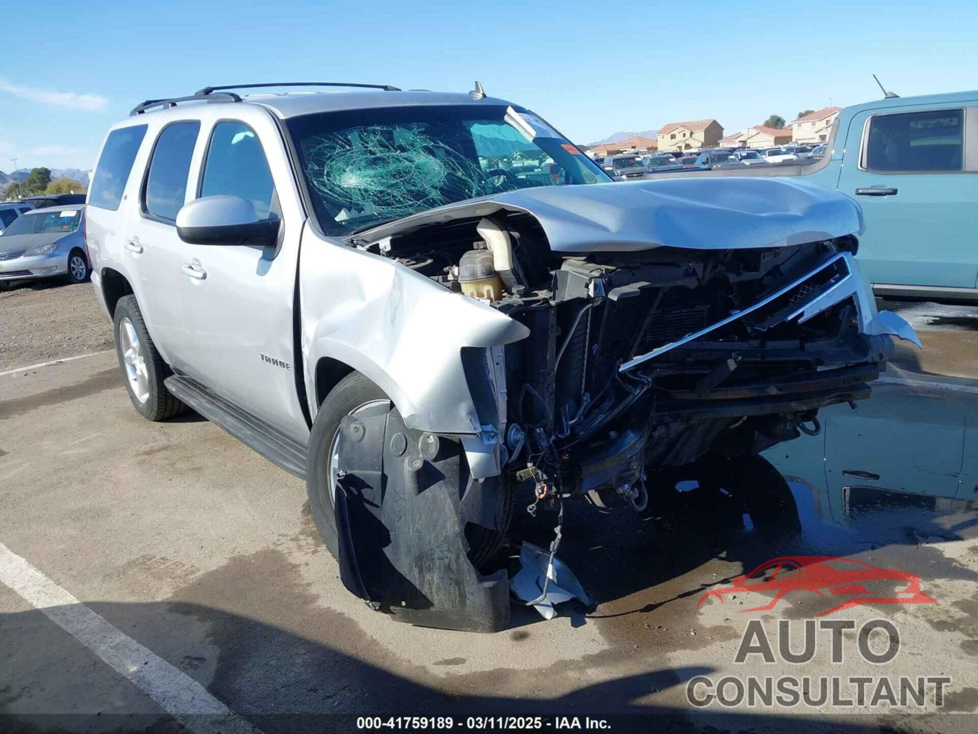 CHEVROLET TAHOE 2013 - 1GNSKBE01DR157083