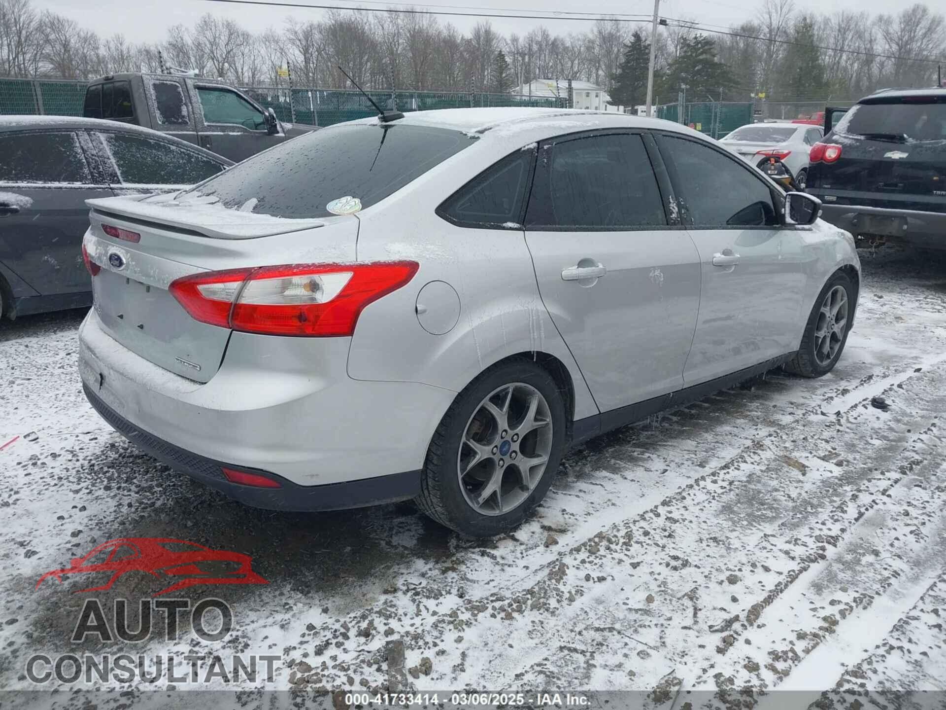 FORD FOCUS 2014 - 1FADP3F29EL231305