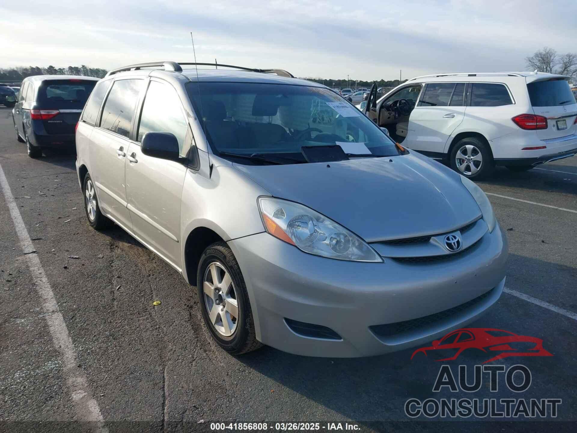 TOYOTA SIENNA 2009 - 5TDZK23C99S240094