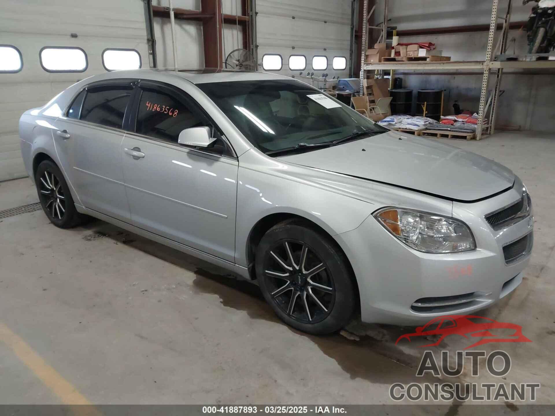 CHEVROLET MALIBU 2011 - 1G1ZD5E78BF235186