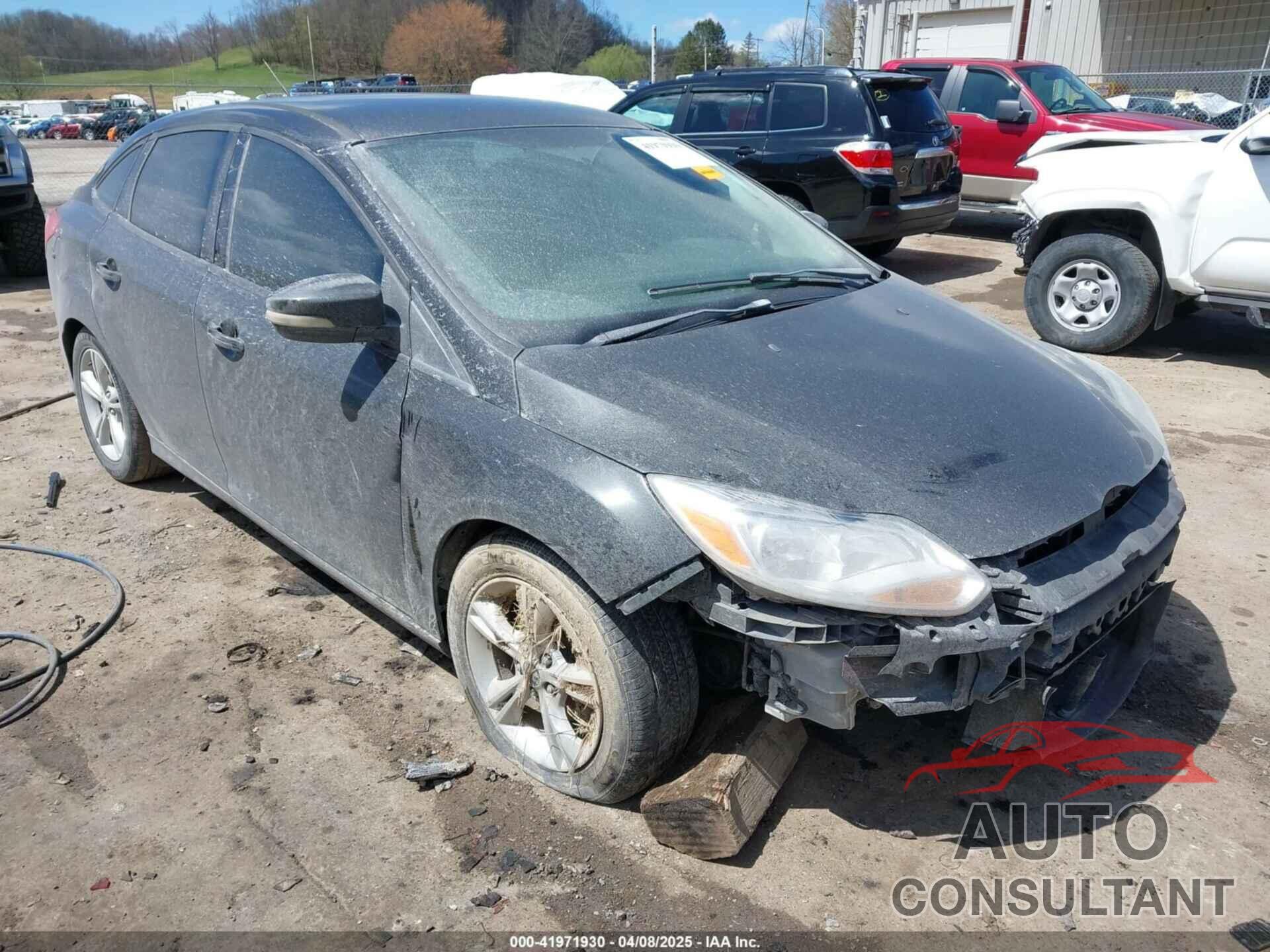 FORD FOCUS 2014 - 1FADP3F22EL298327