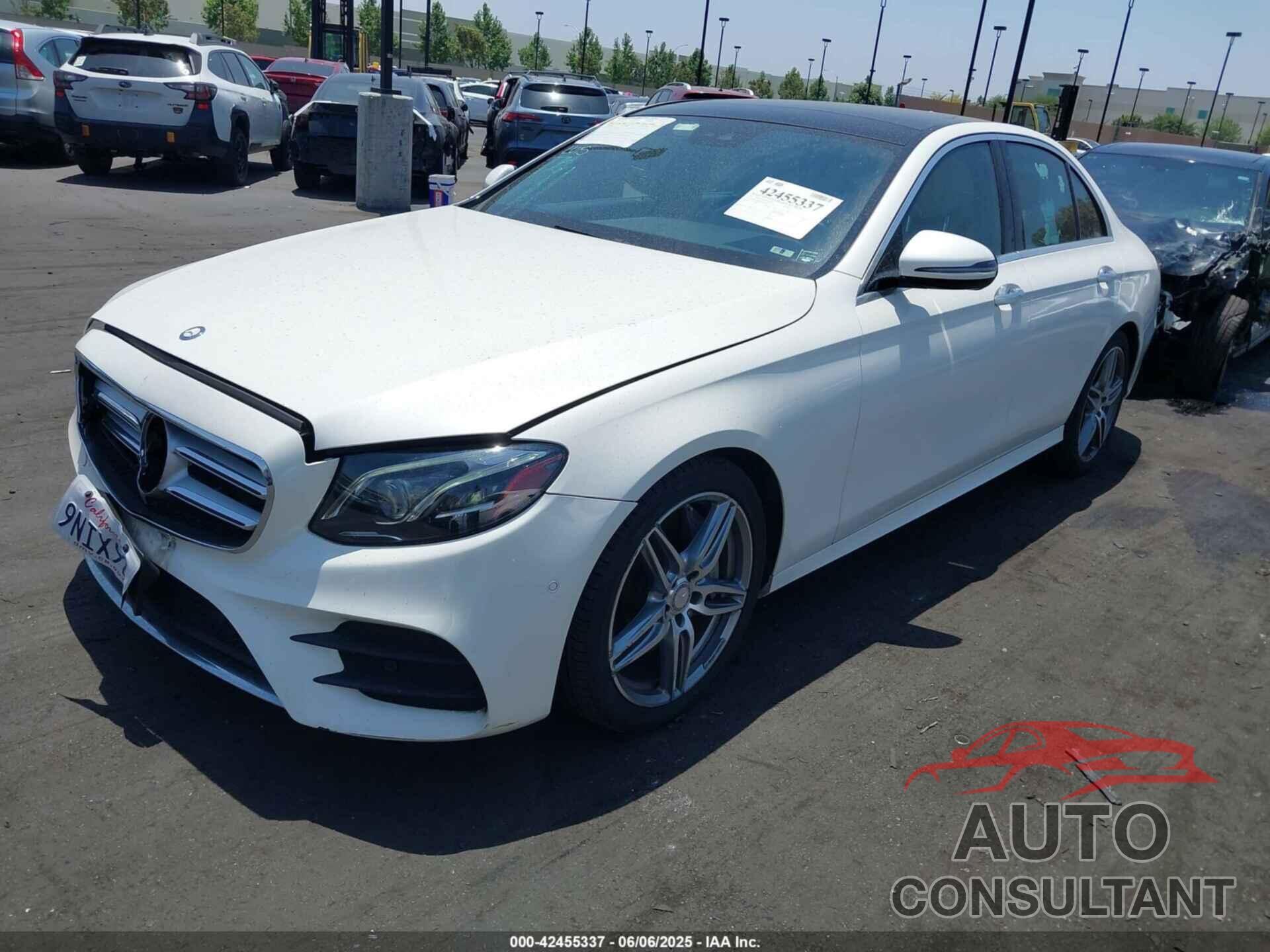 MERCEDES-BENZ E 300 2017 - WDDZF4JB4HA185209