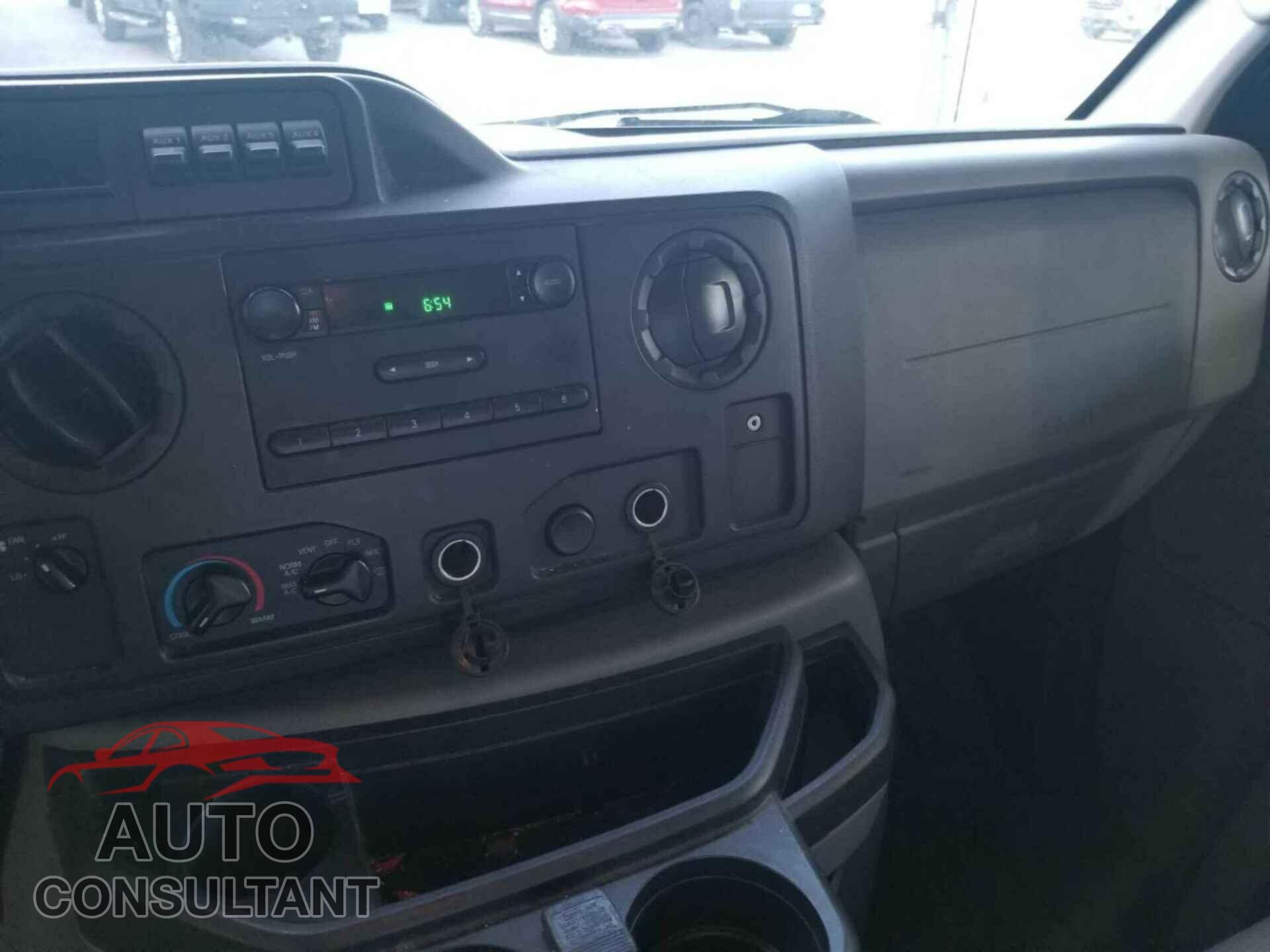 FORD ECONOLINE 2016 - 1FDWE3FL1GDC40865