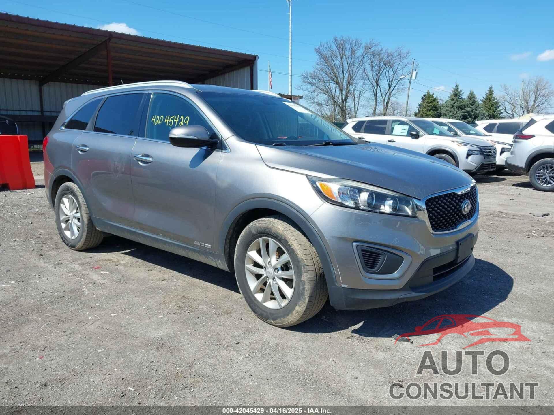 KIA SORENTO 2016 - 5XYPGDA55GG110302