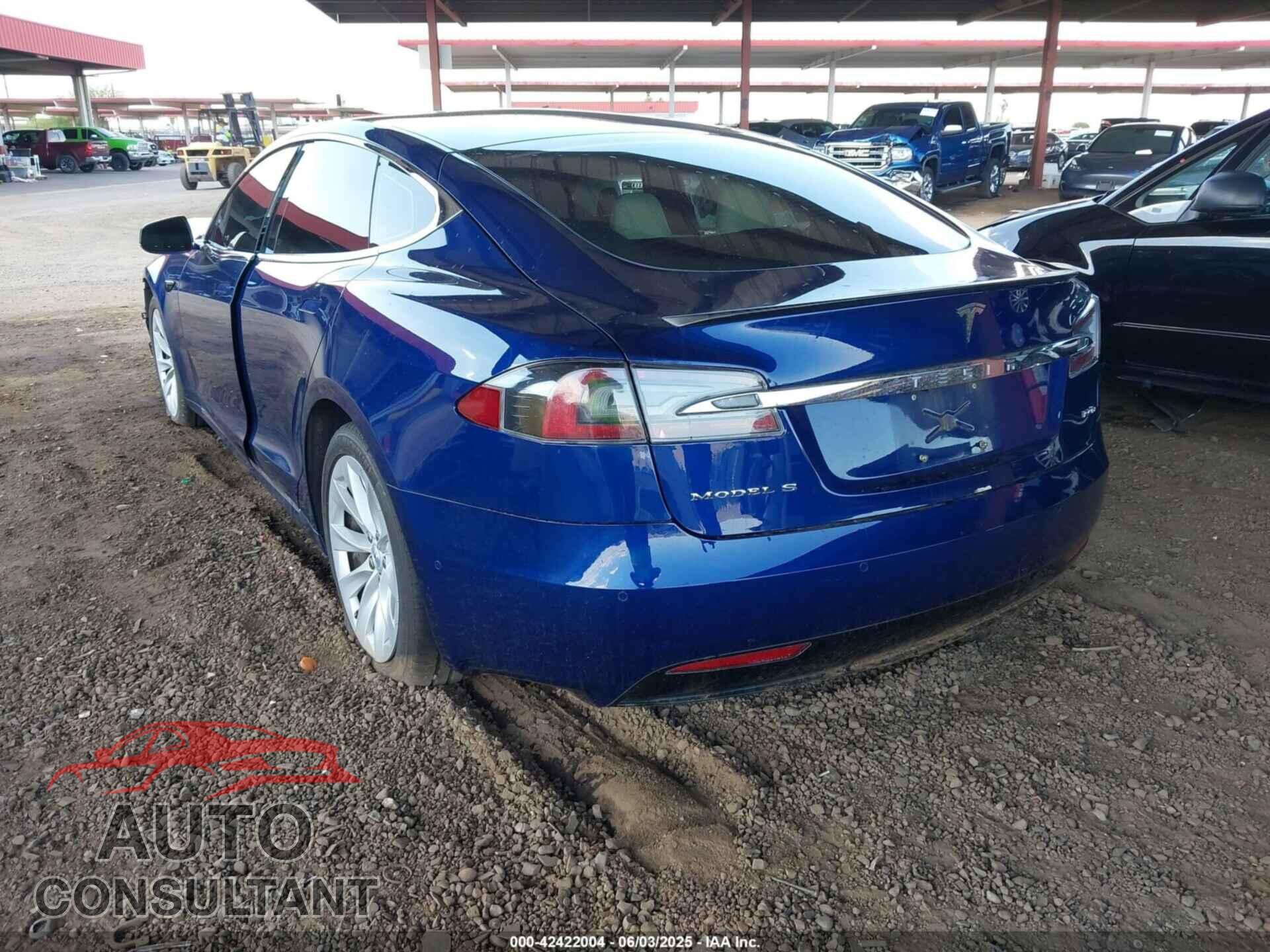 TESLA MODEL S 2017 - 5YJSA1E21HF190815
