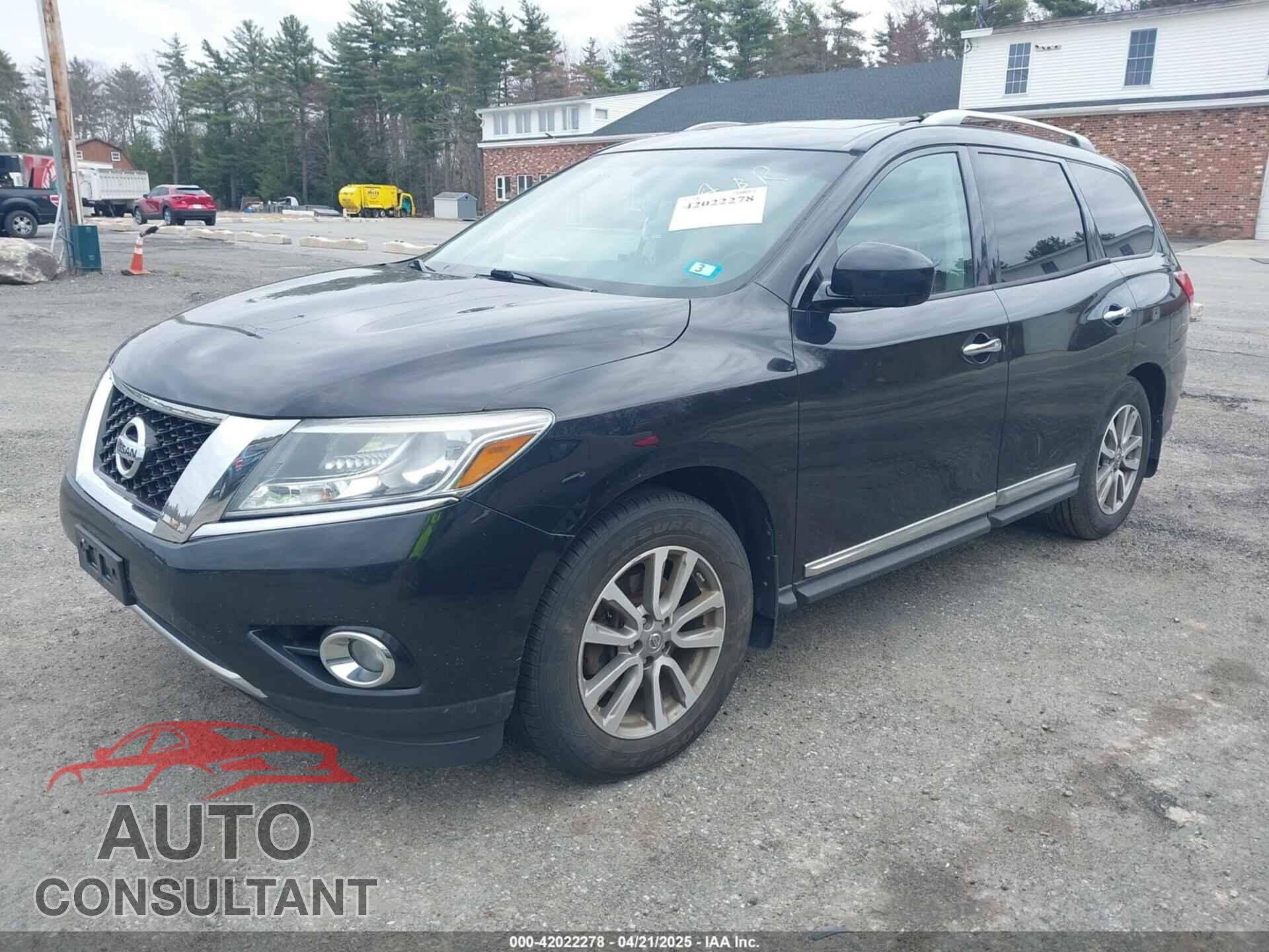 NISSAN PATHFINDER 2015 - 5N1AR2MM7FC720420