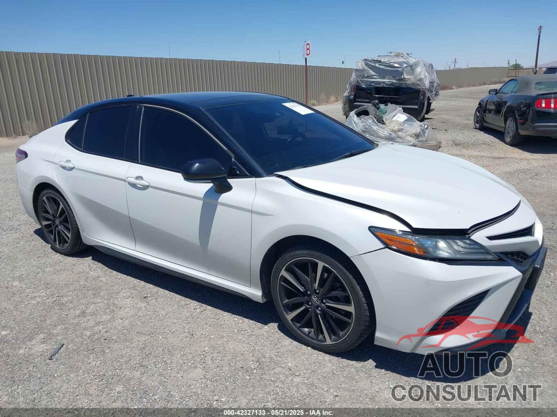 TOYOTA CAMRY 2019 - 4T1B61HK1KU173892
