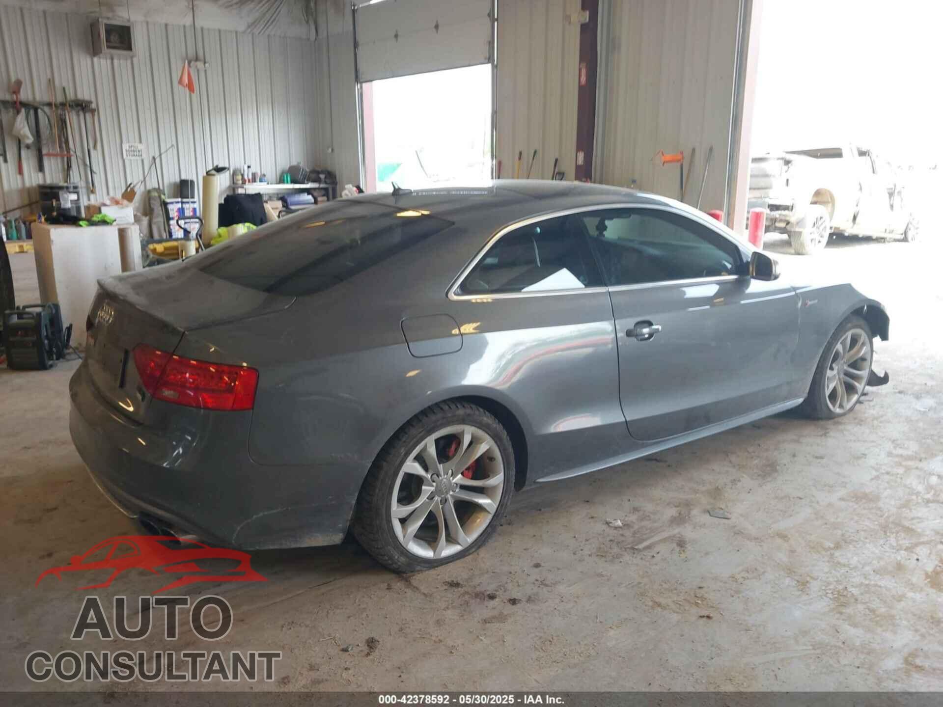 AUDI S5 2013 - WAUCGAFR3DA035018
