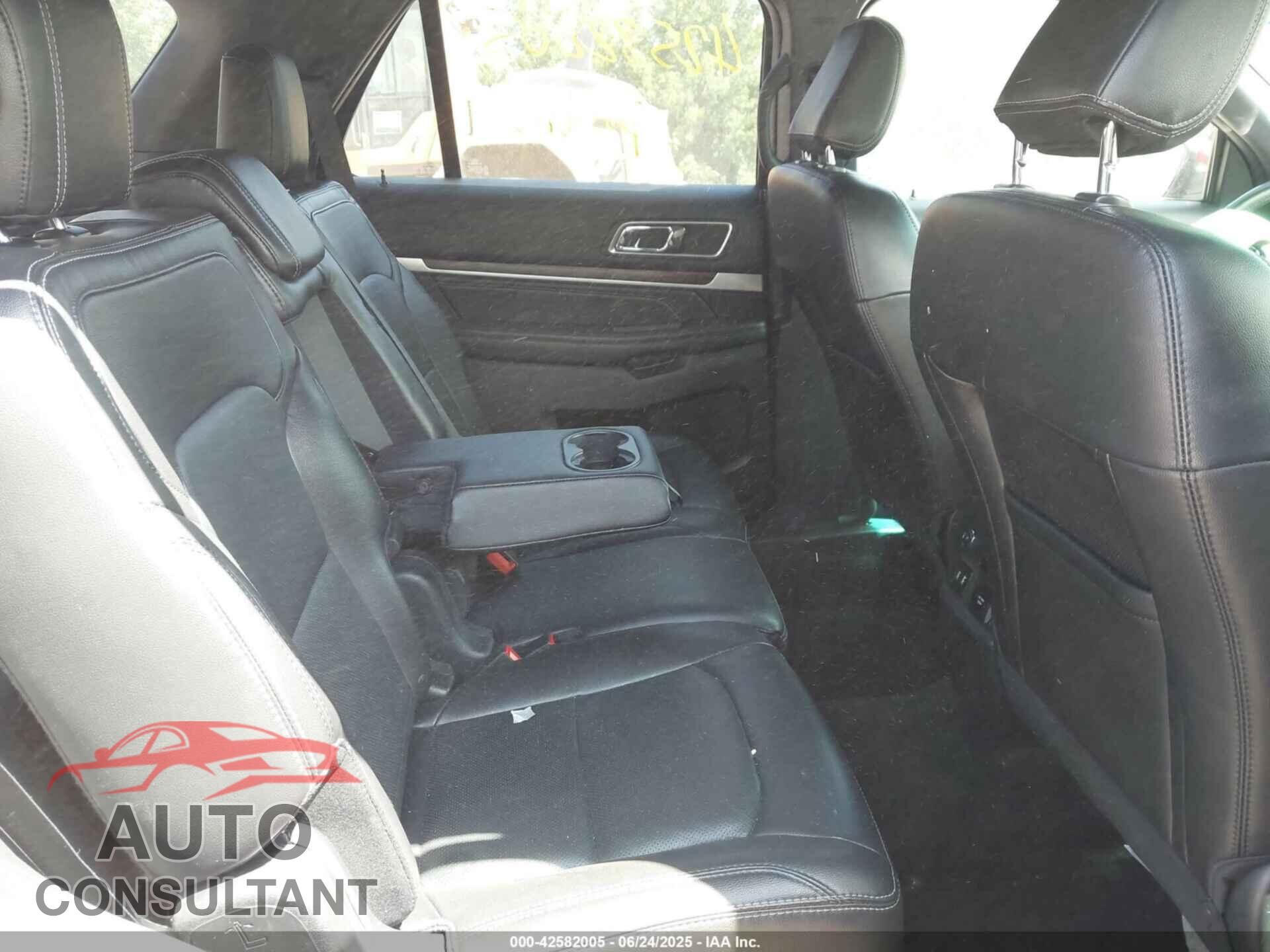 FORD EXPLORER 2018 - 1FM5K7F83JGB13662