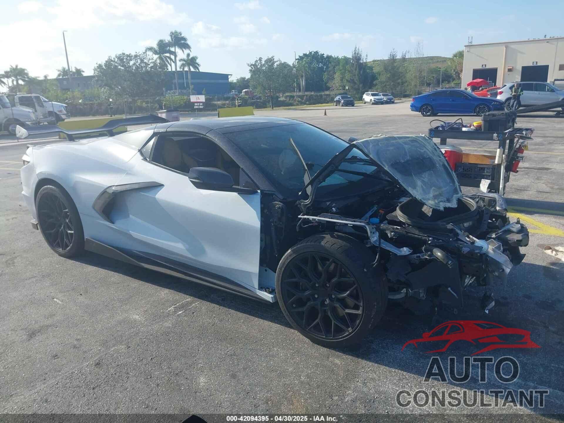 CHEVROLET CORVETTE STINGRAY 2021 - 1G1YB3D44M5107033