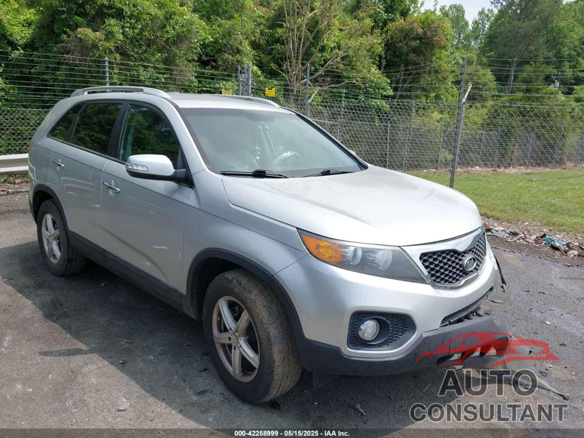 KIA SORENTO 2013 - 5XYKT4A20DG360991