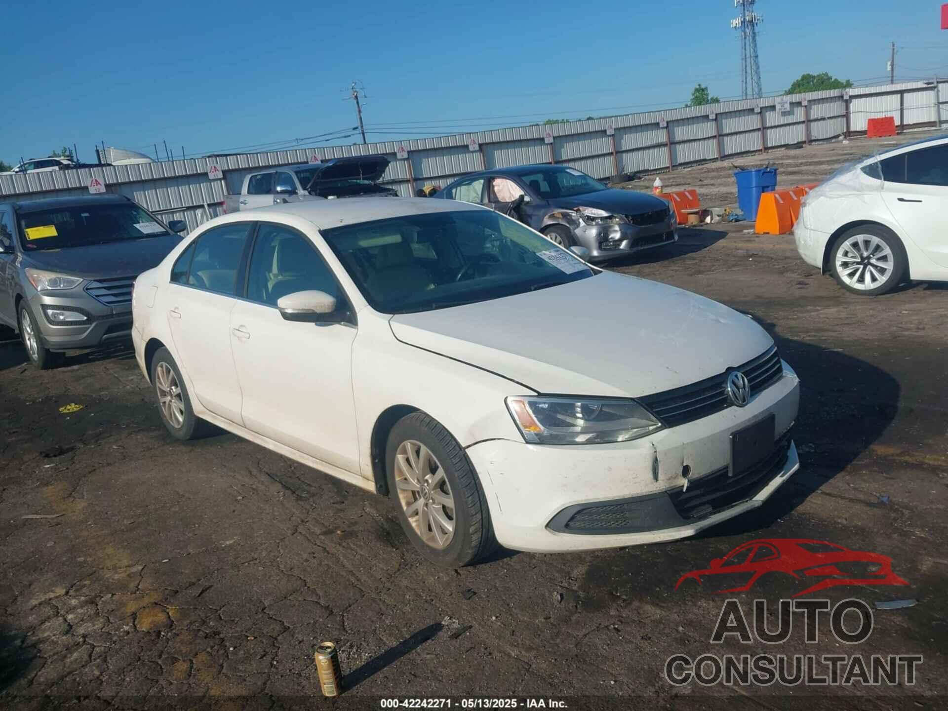 VOLKSWAGEN JETTA 2013 - 3VWDP7AJ7DM360993