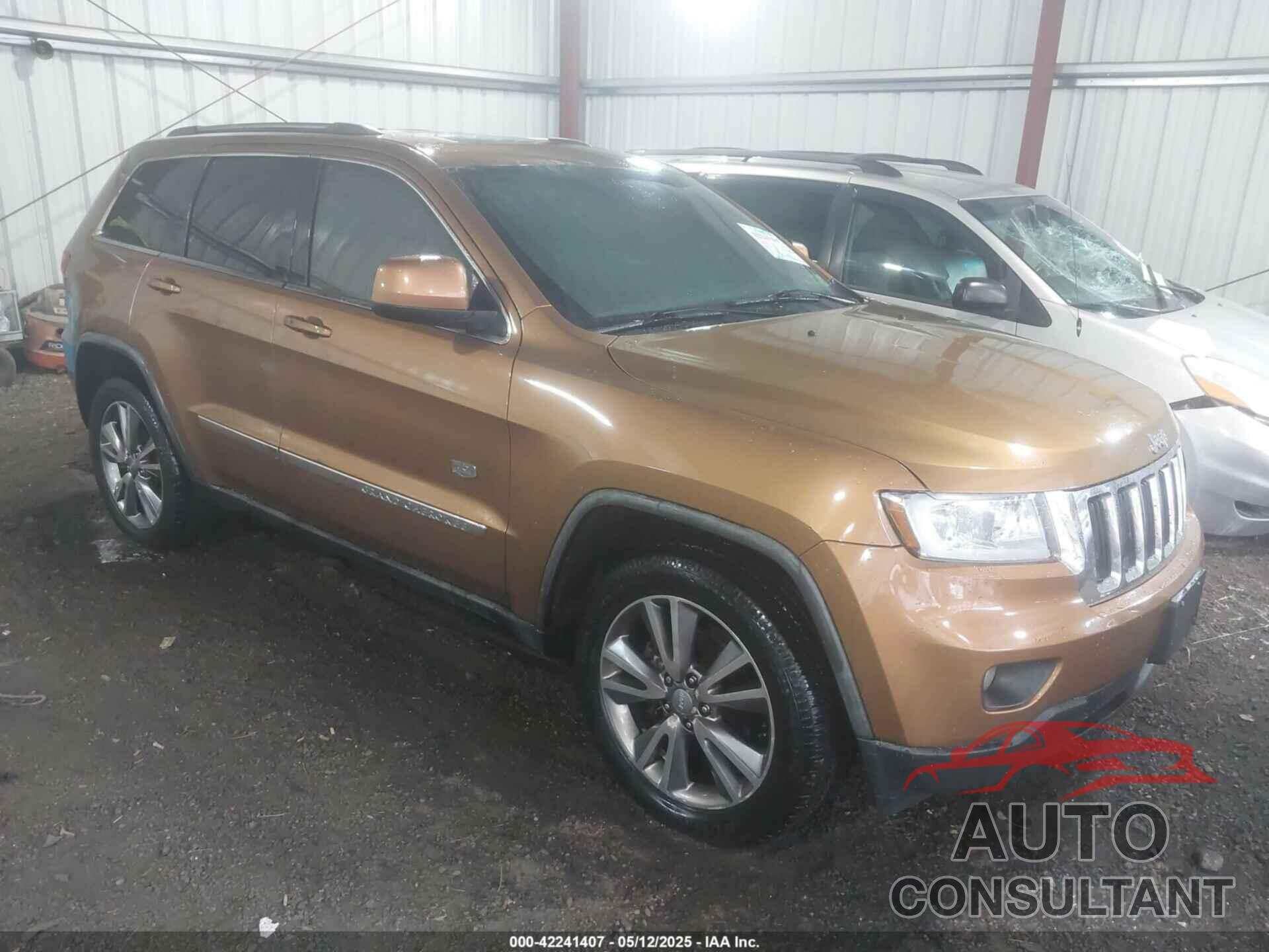 JEEP GRAND CHEROKEE 2011 - 1J4RR4GG8BC675887