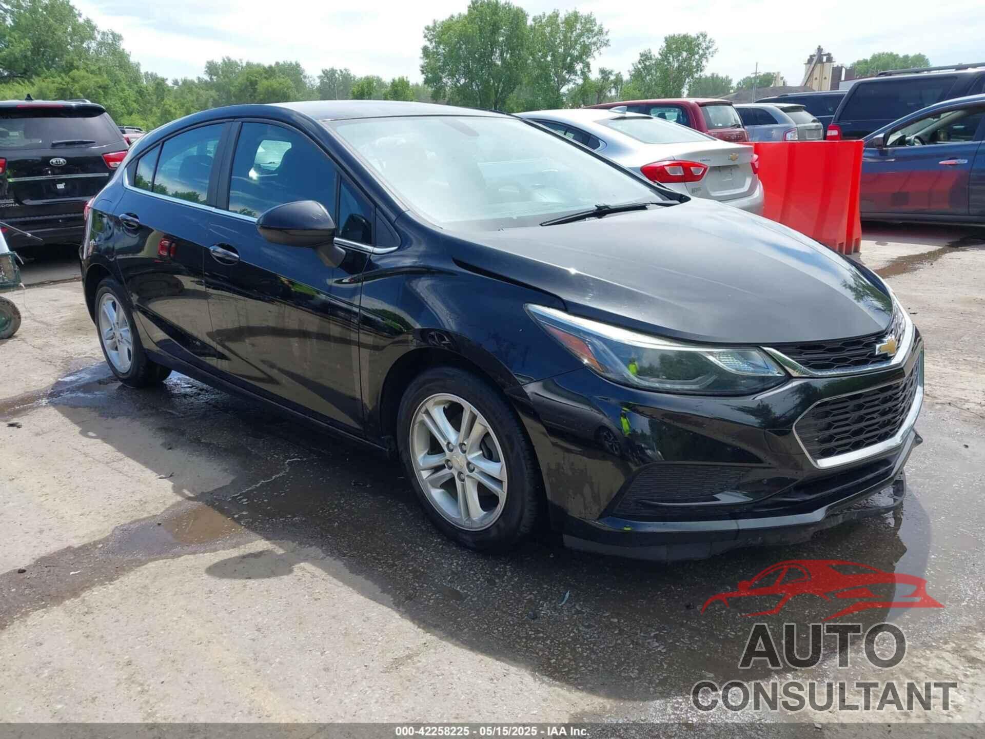CHEVROLET CRUZE 2017 - 3G1BE6SM0HS604173