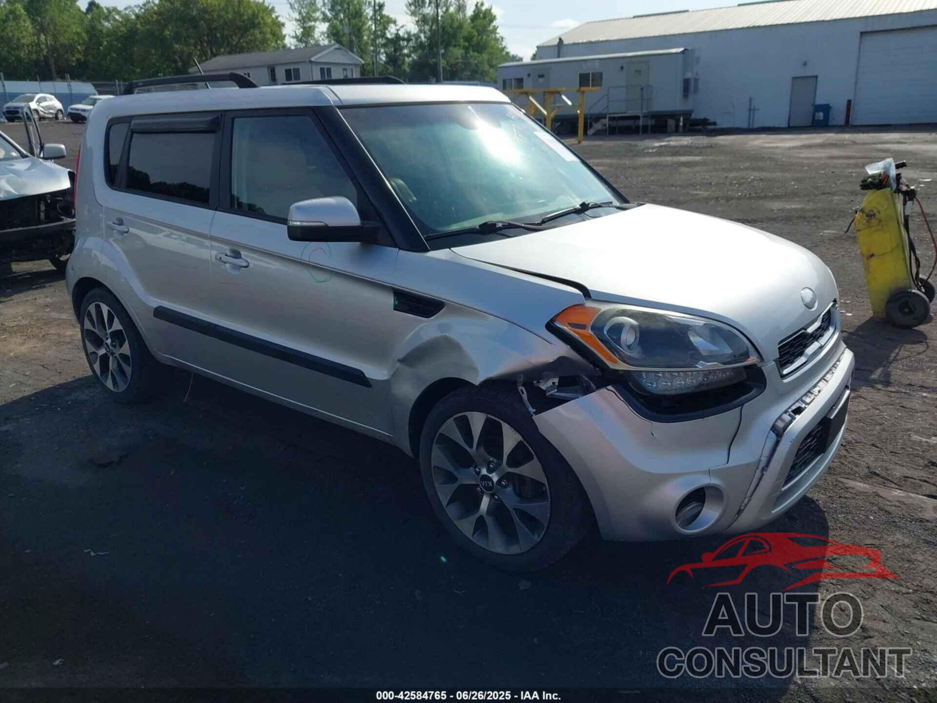 KIA SOUL 2013 - KNDJT2A61D7588627