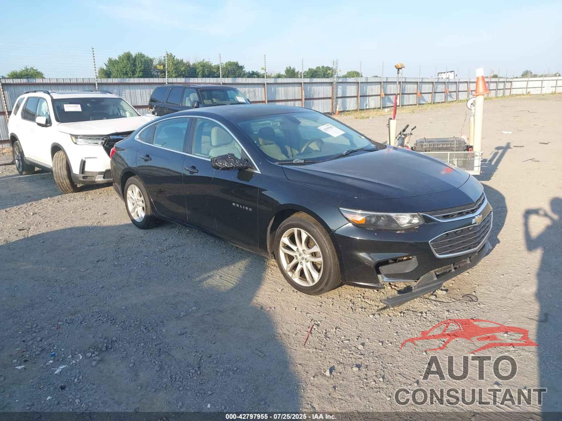 CHEVROLET MALIBU 2017 - 1G1ZE5ST0HF113977