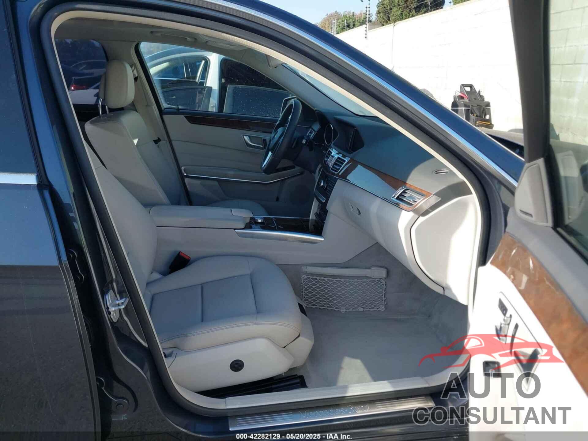 MERCEDES-BENZ E 350 2014 - WDDHF5KB7EA809399