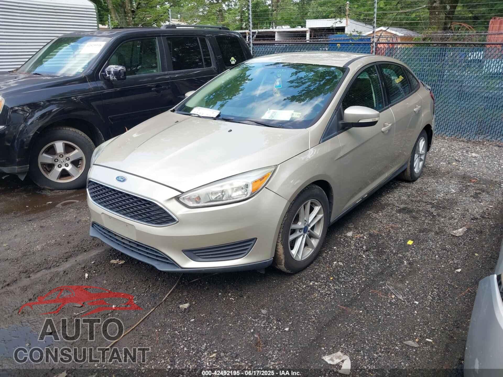 FORD FOCUS 2017 - 1FADP3F2XHL304752