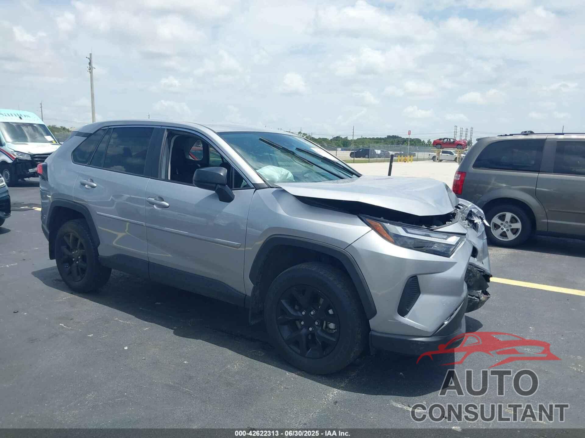 TOYOTA RAV4 2024 - 2T3F1RFV9RC455308