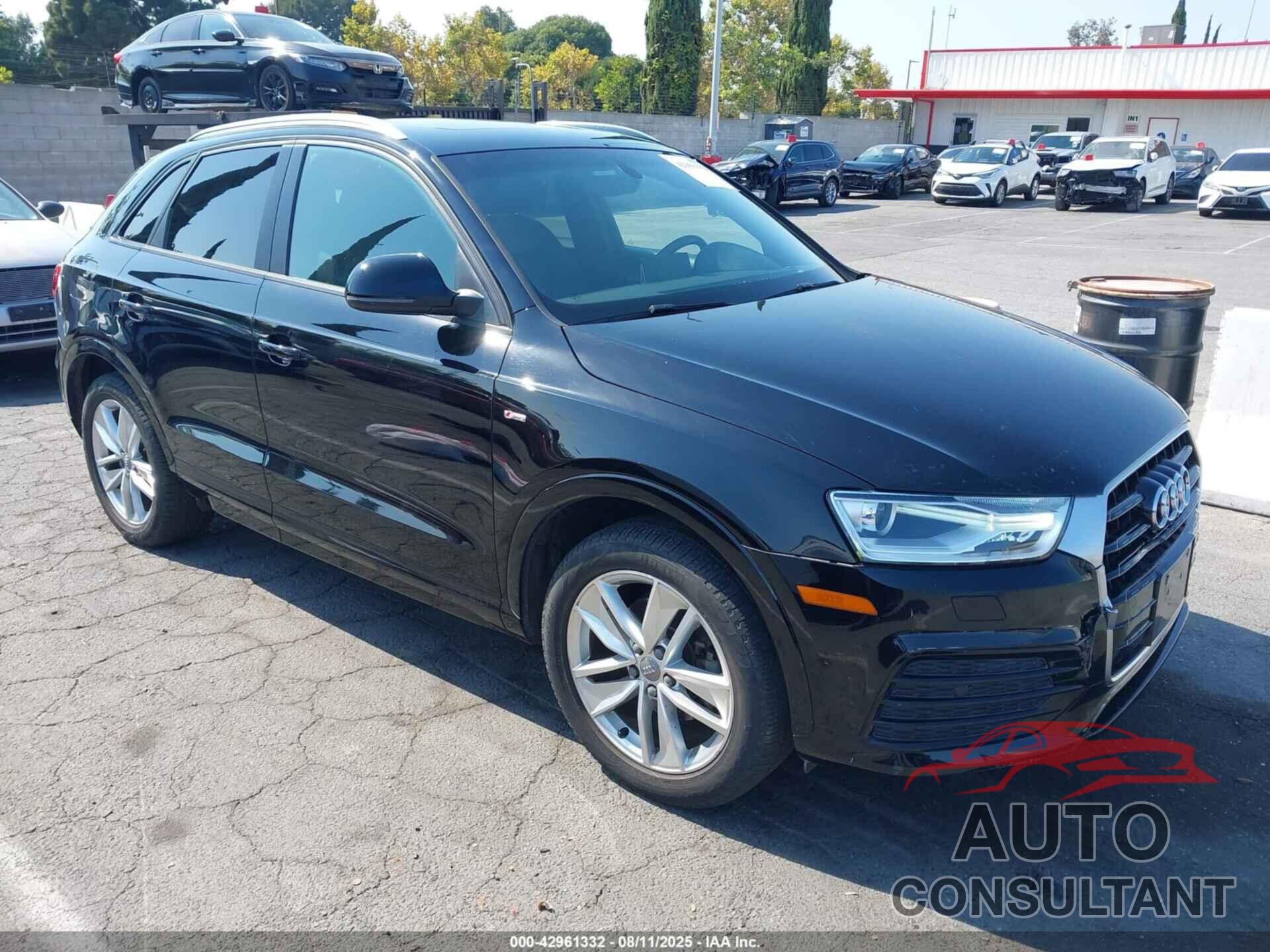 AUDI Q3 2018 - WA1BCCFS2JR028240