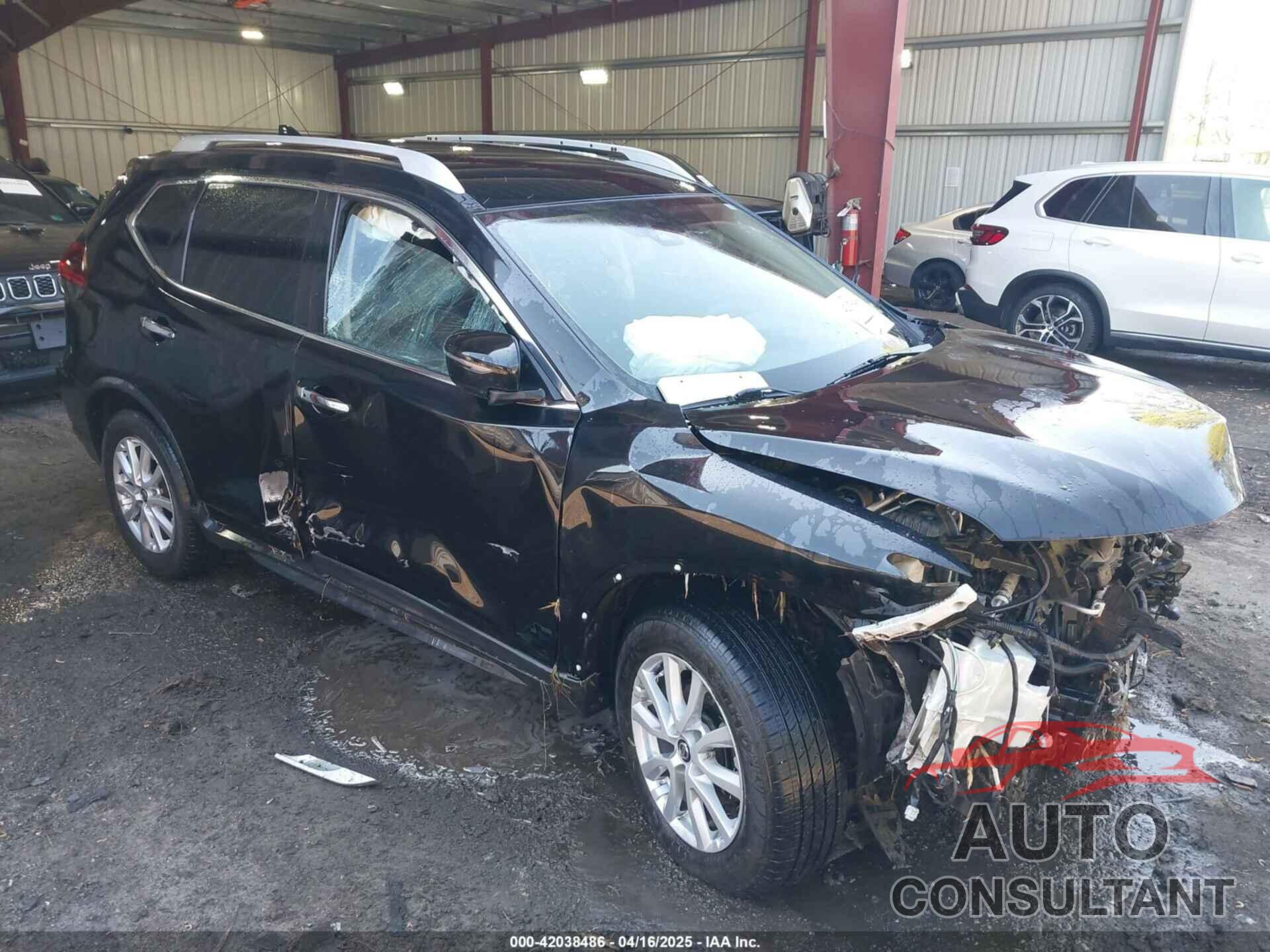 NISSAN ROGUE 2019 - KNMAT2MT1KP504210